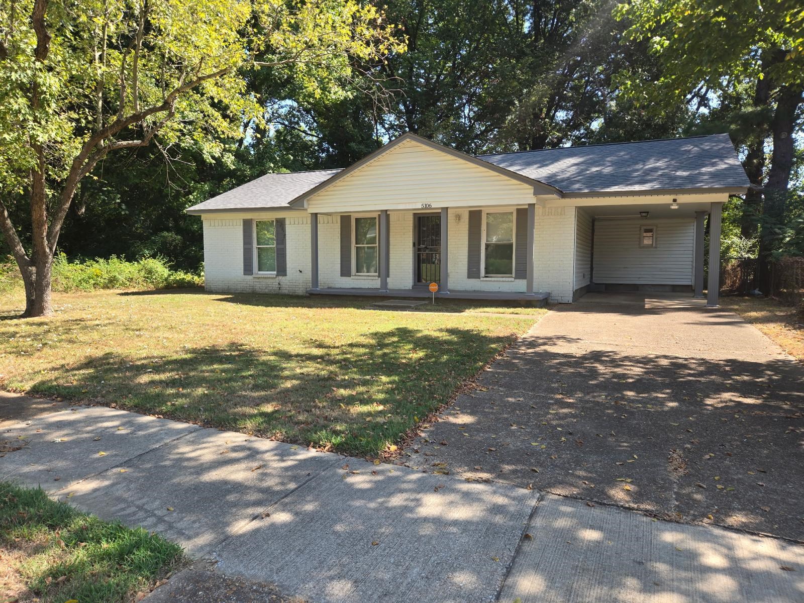 5106 BLACKSMITH DR Property Photo 1