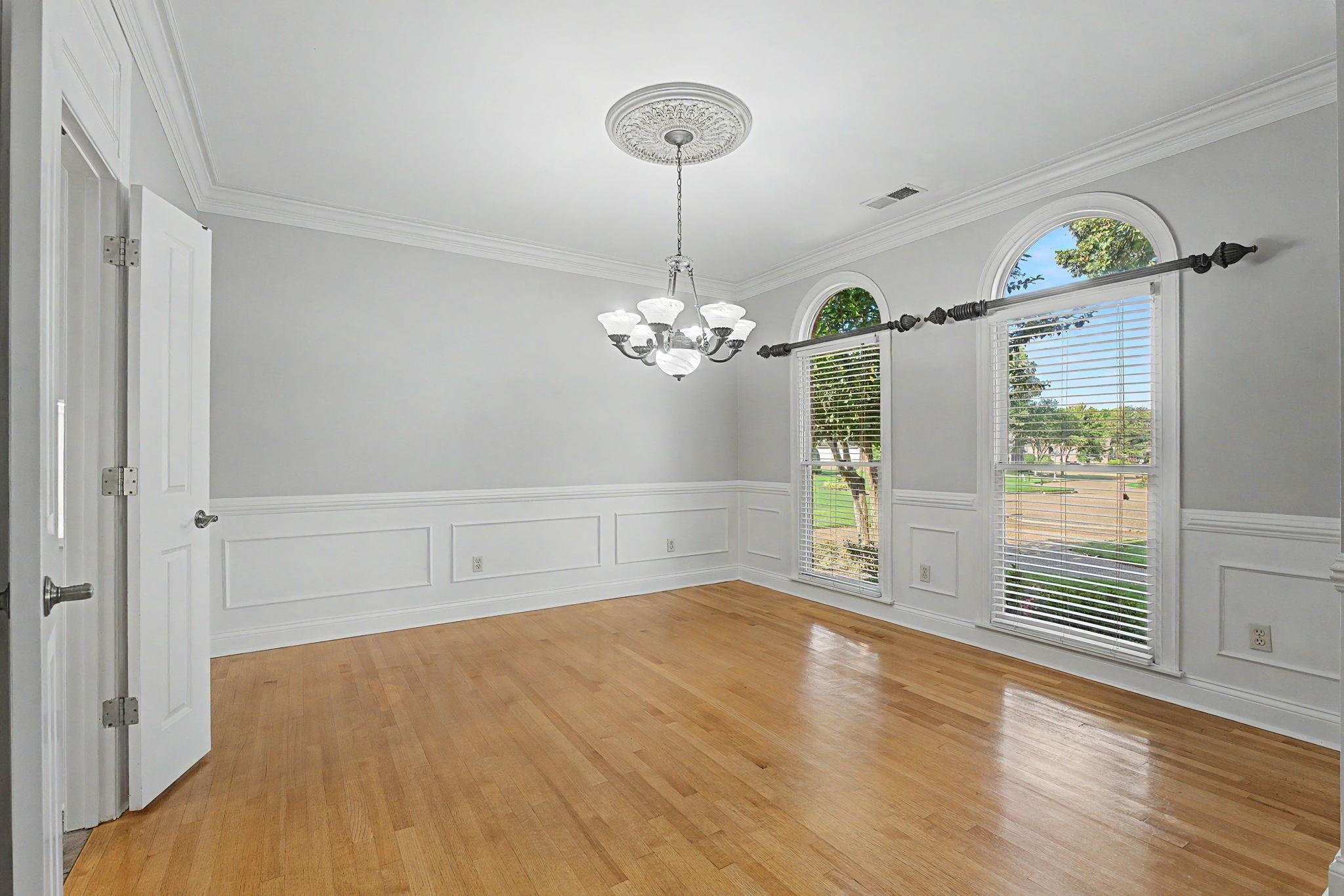 8957 Cedar Hollow Cv Property Photo 7