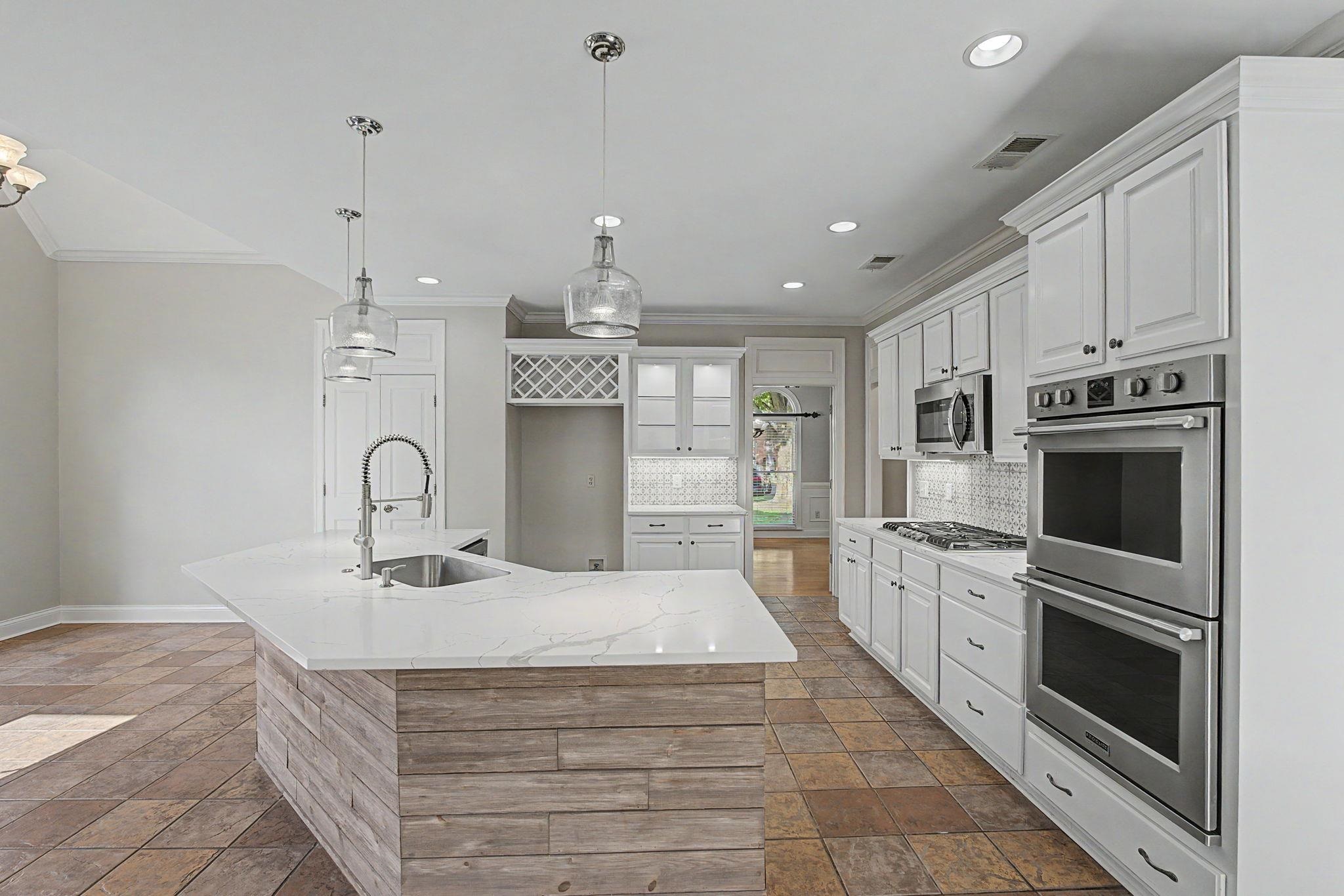 8957 Cedar Hollow Cv Property Photo 10