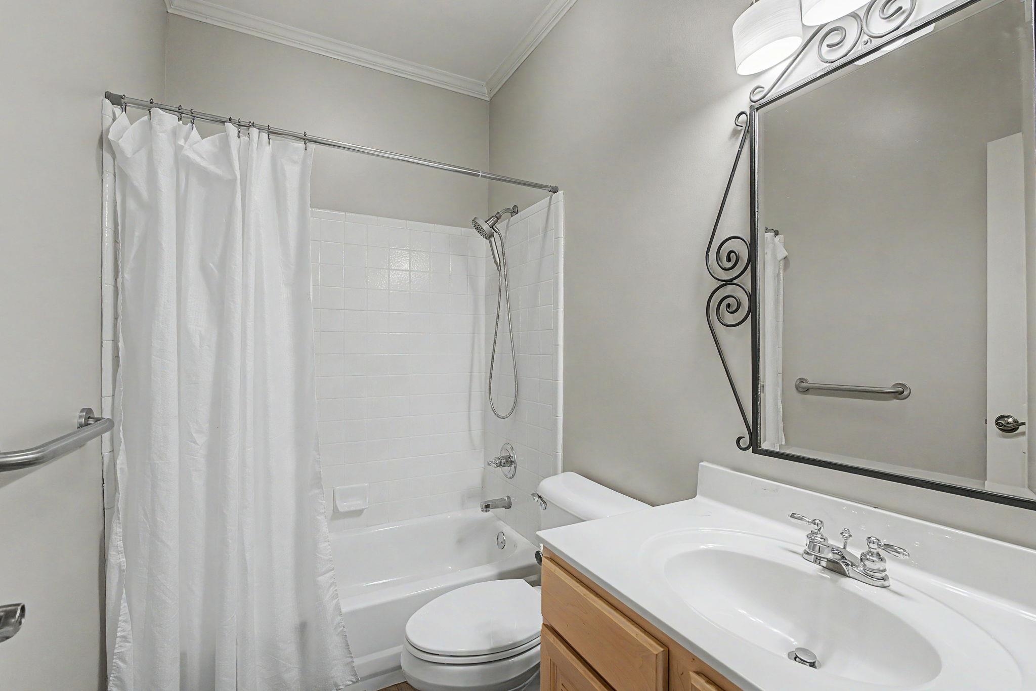 8957 Cedar Hollow Cv Property Photo 22