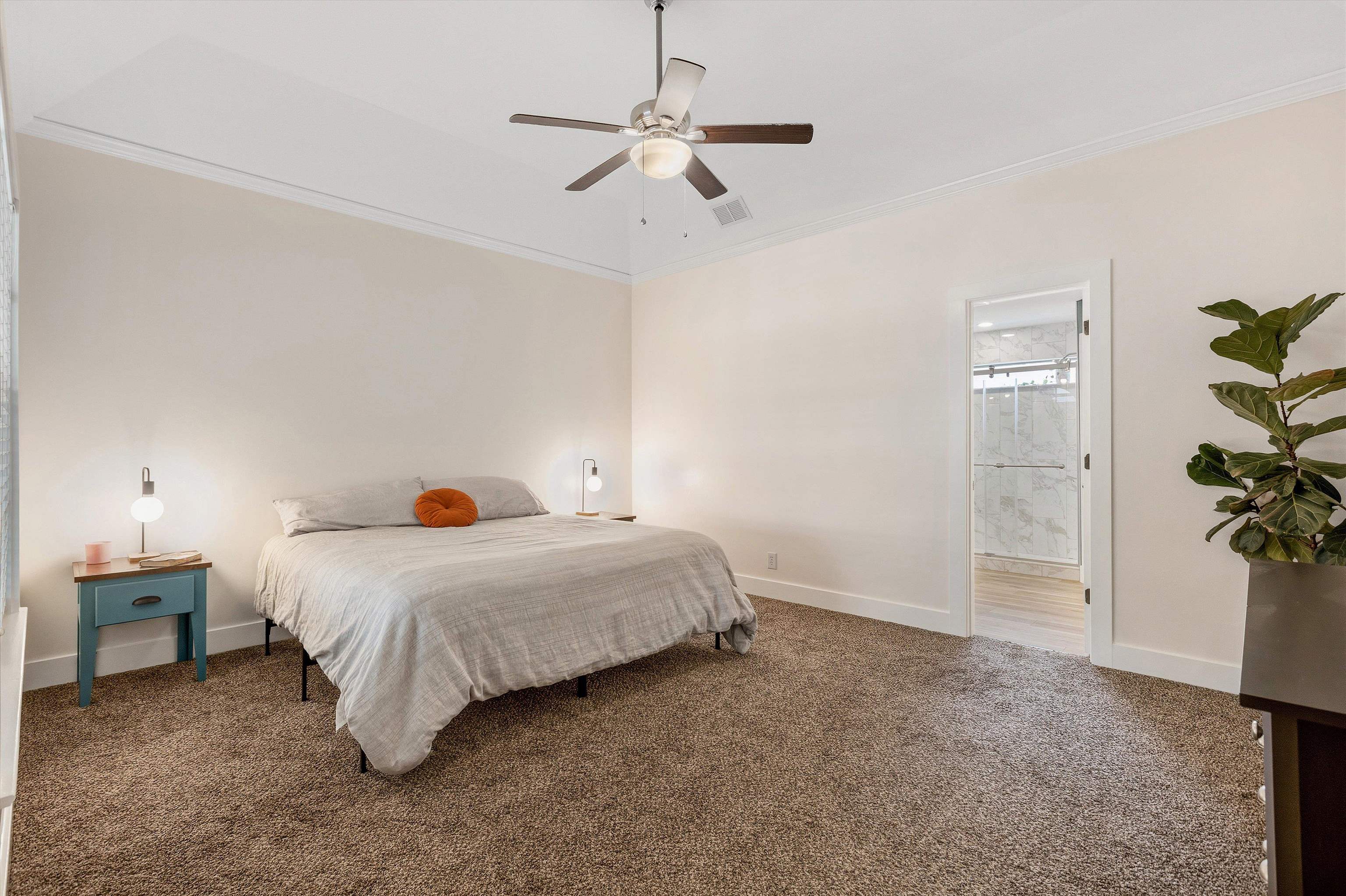 3450 Sunswept Dr Property Photo 16