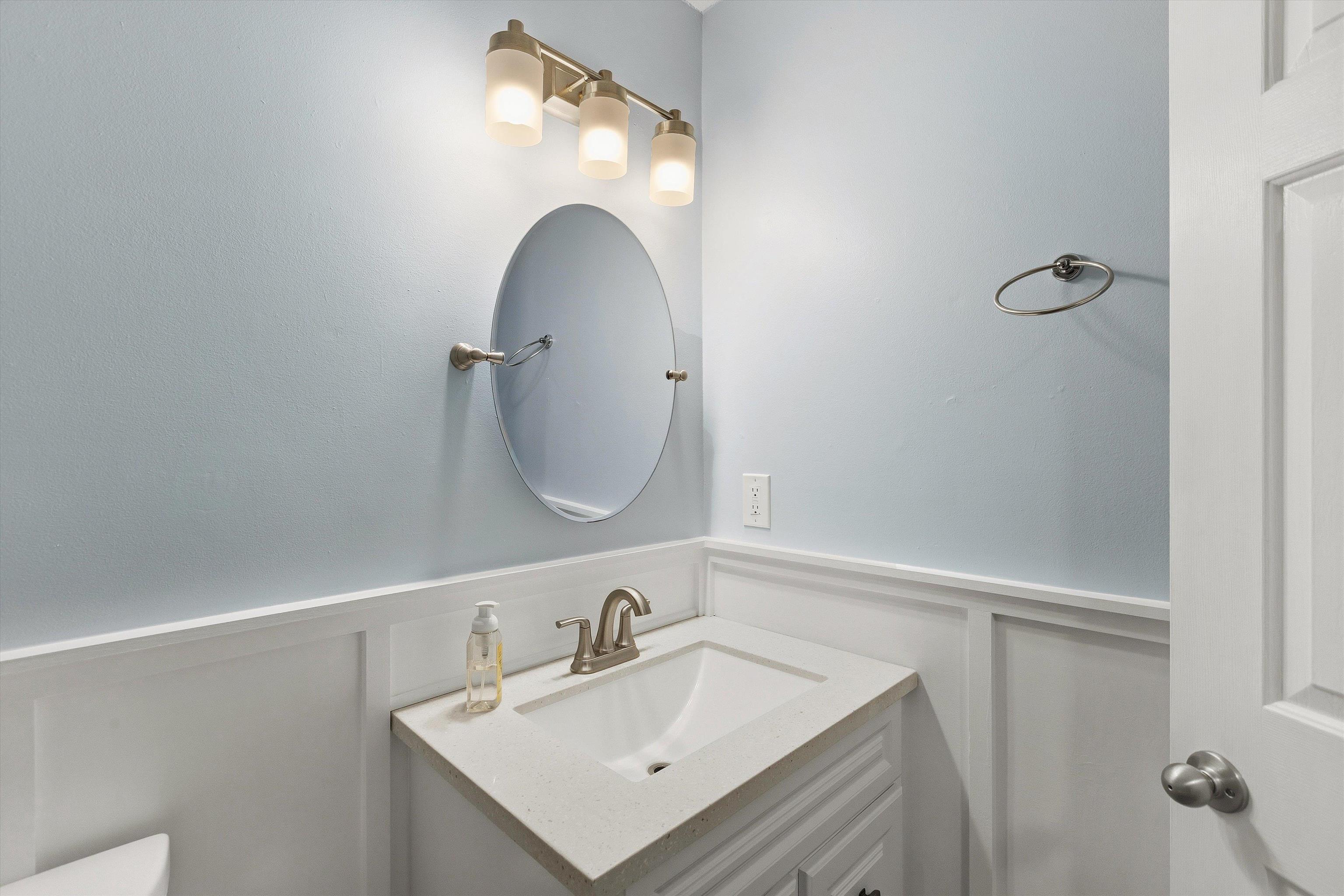 3450 Sunswept Dr Property Photo 26