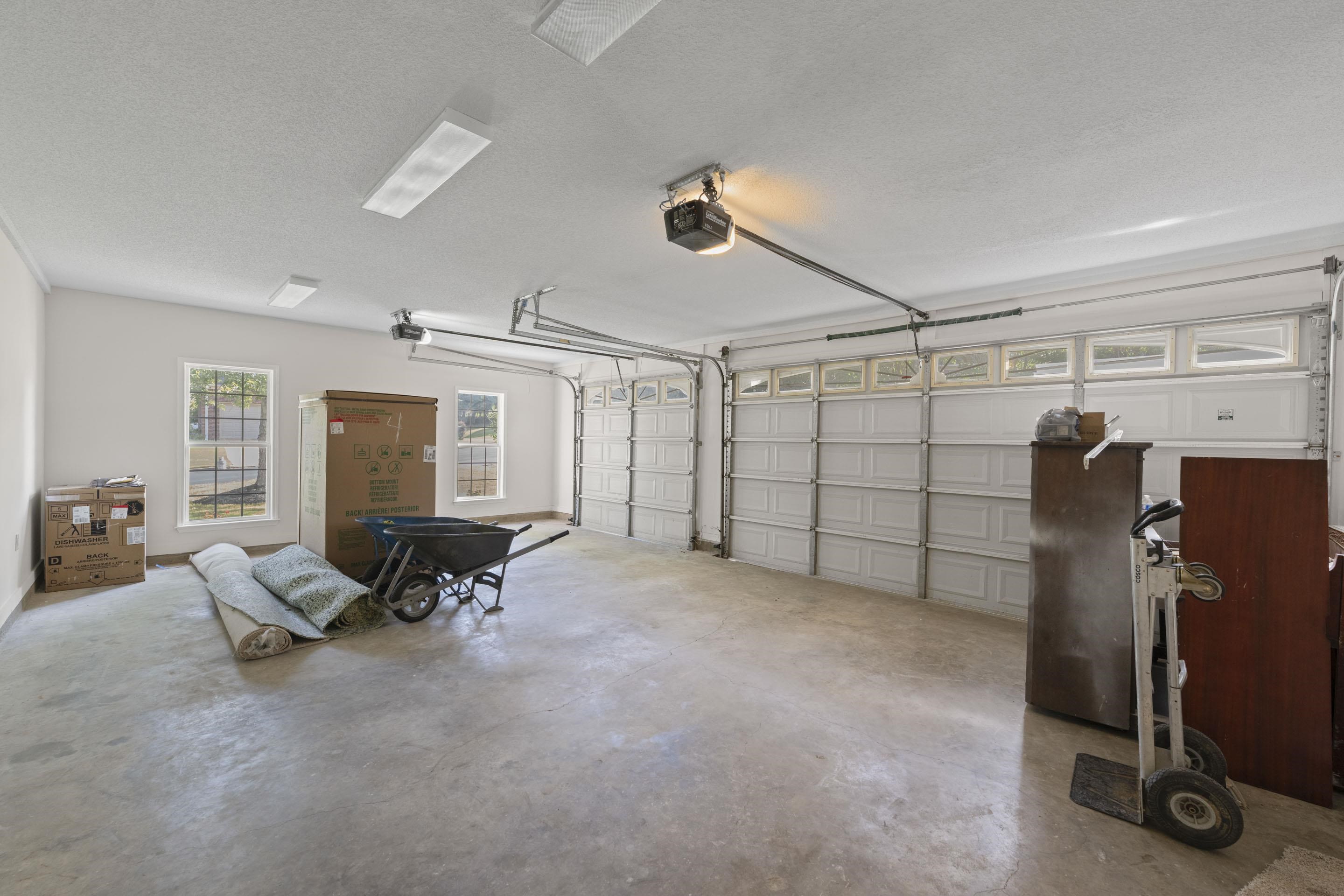 9515 Owl Hill Dr Property Photo 34