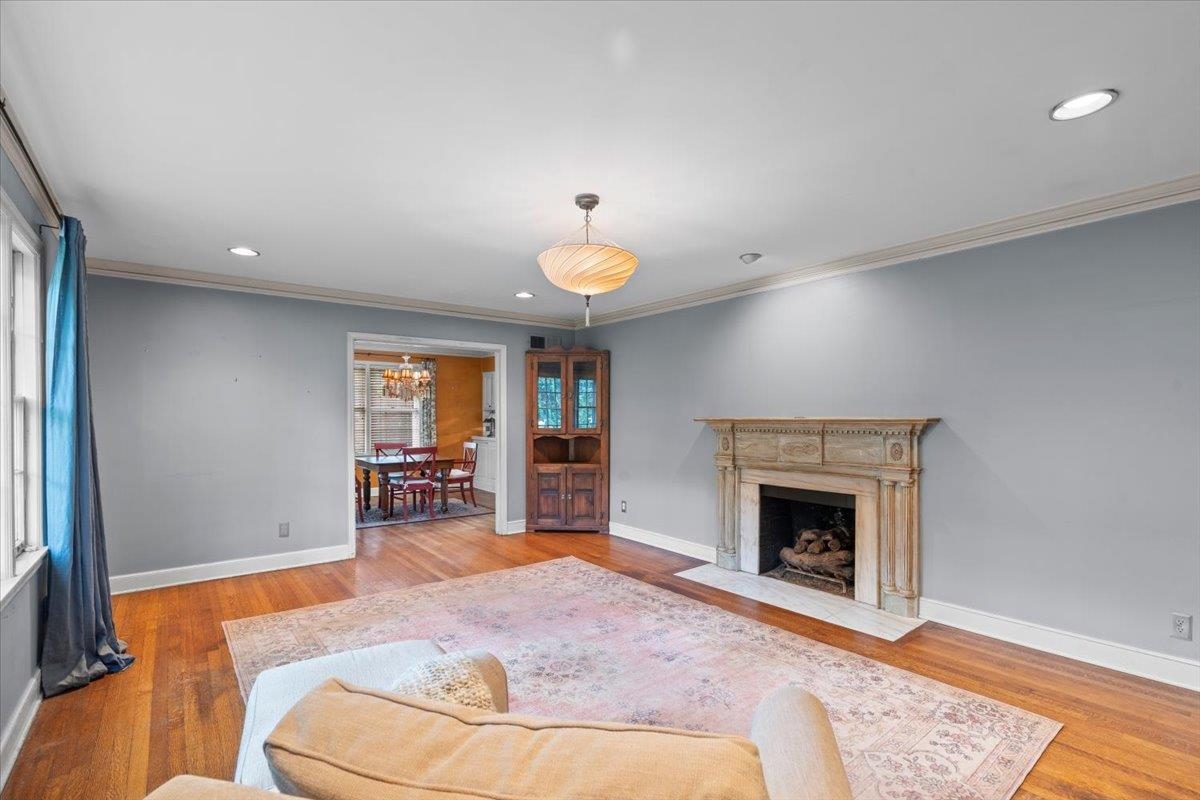 4545 Park Ave Property Photo 8