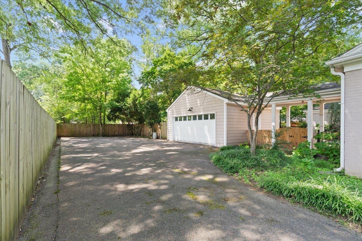 4545 Park Ave Property Photo 33