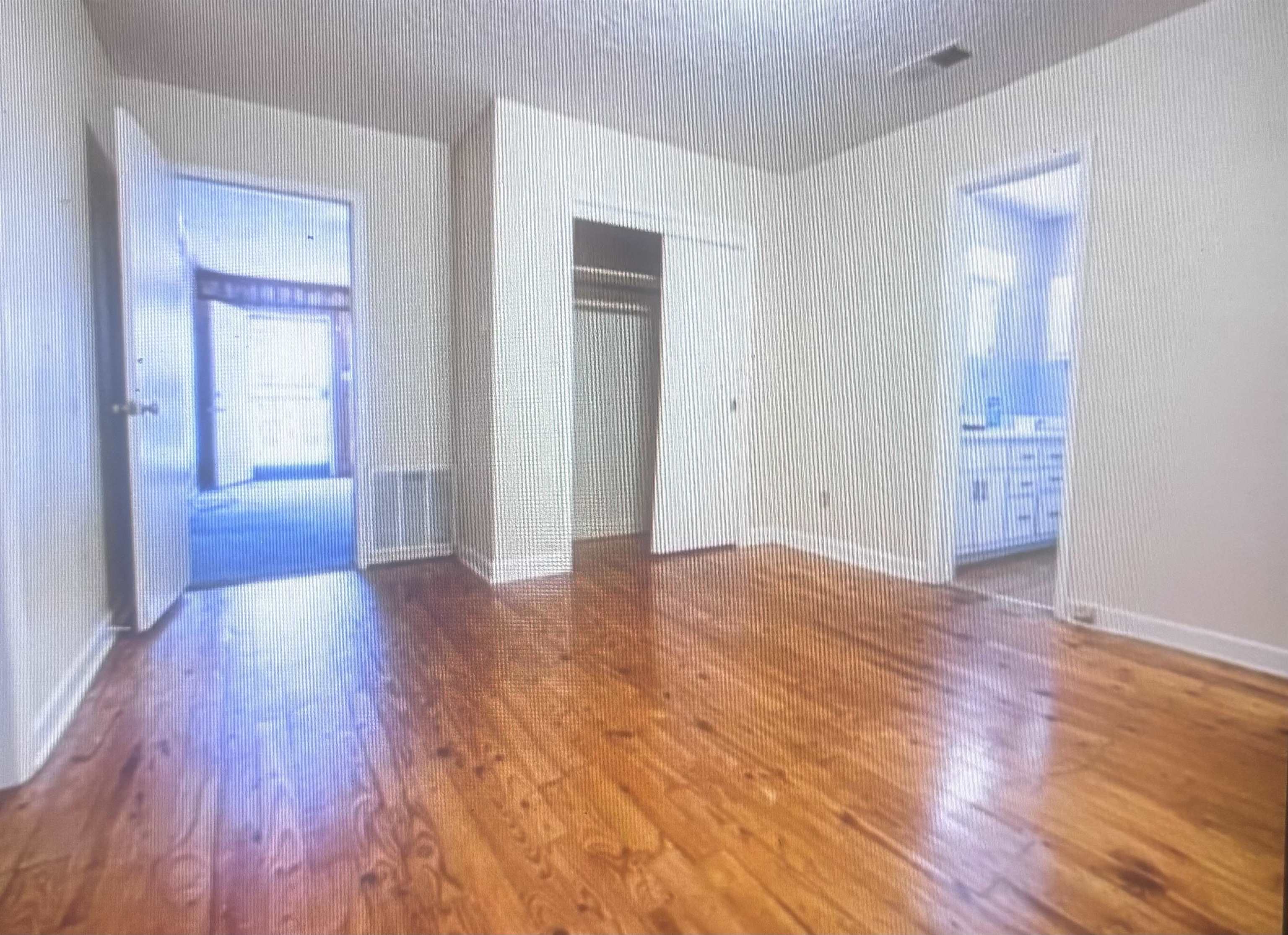 494 Fernwood Ave Property Photo 4