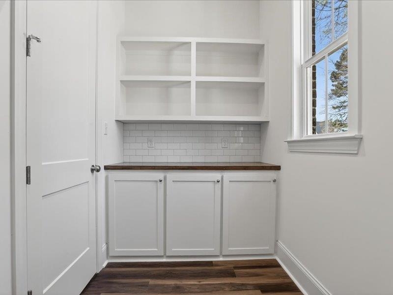 50 Nebhut Ln Property Photo 10