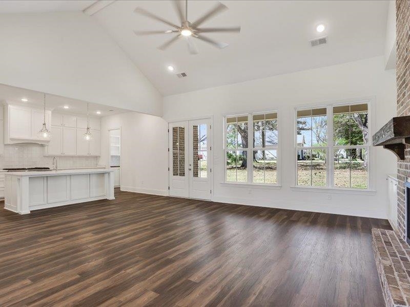 50 Nebhut Ln Property Photo 14