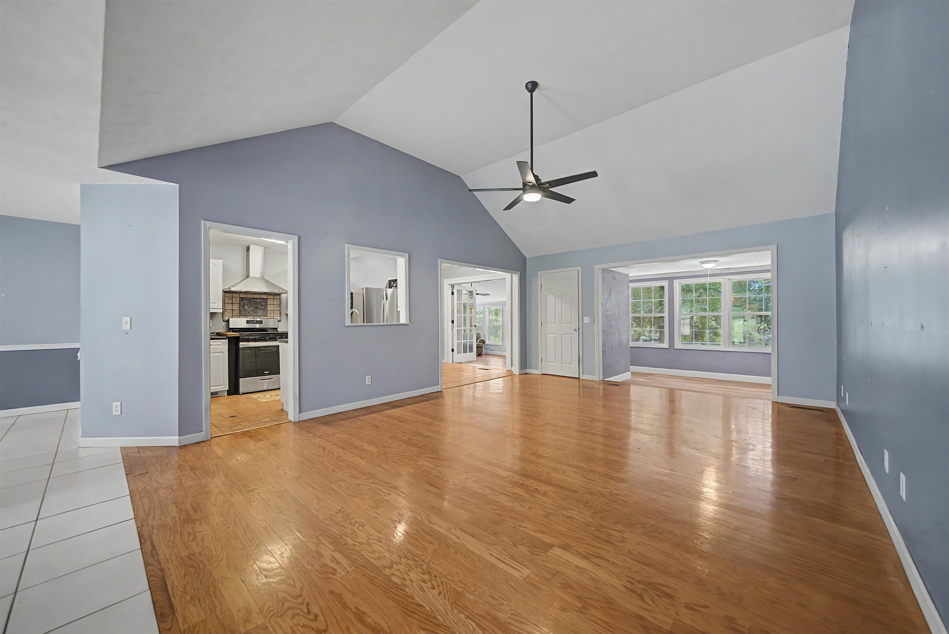 66 Woodrun Dr Property Photo 2