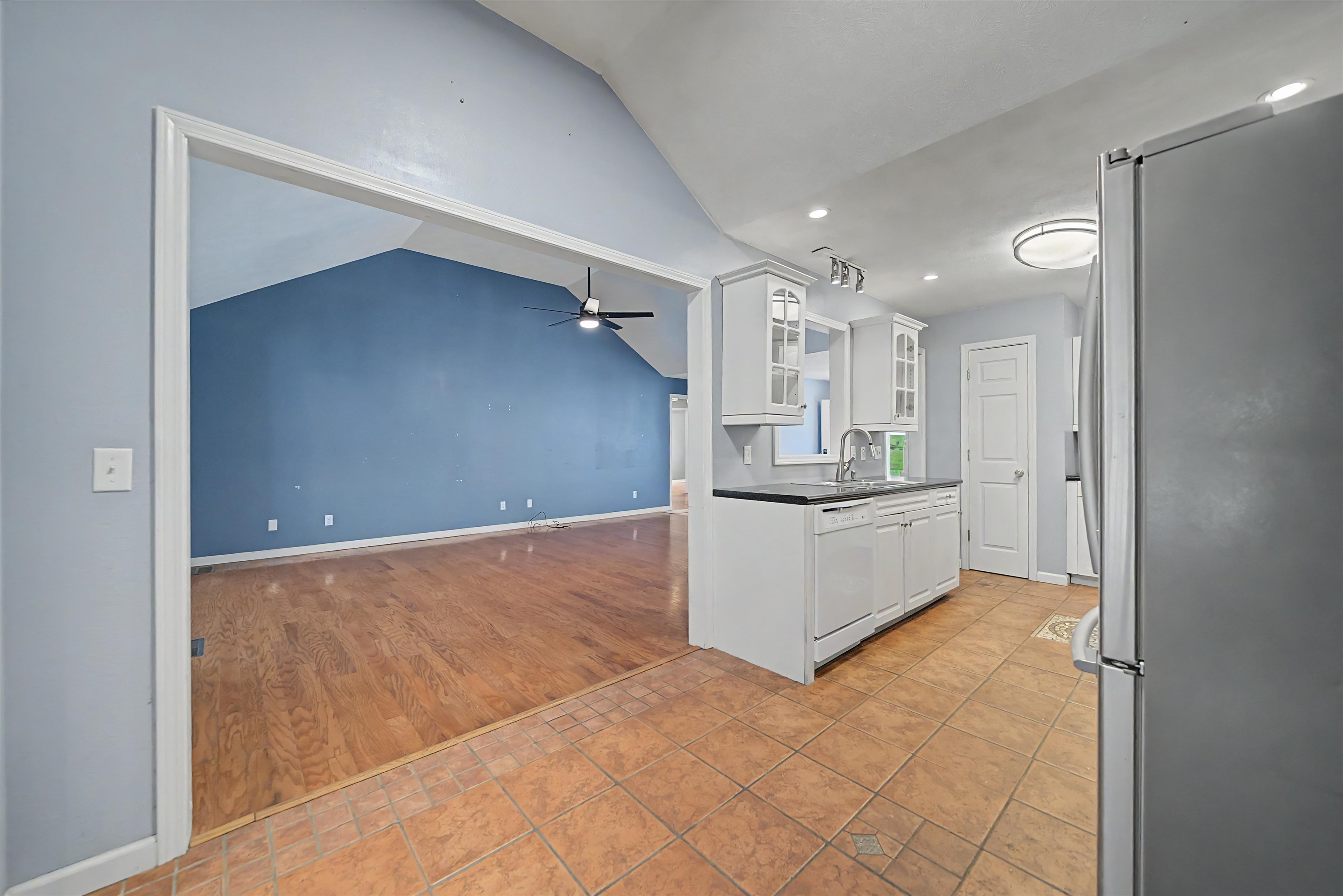 66 Woodrun Dr Property Photo 10