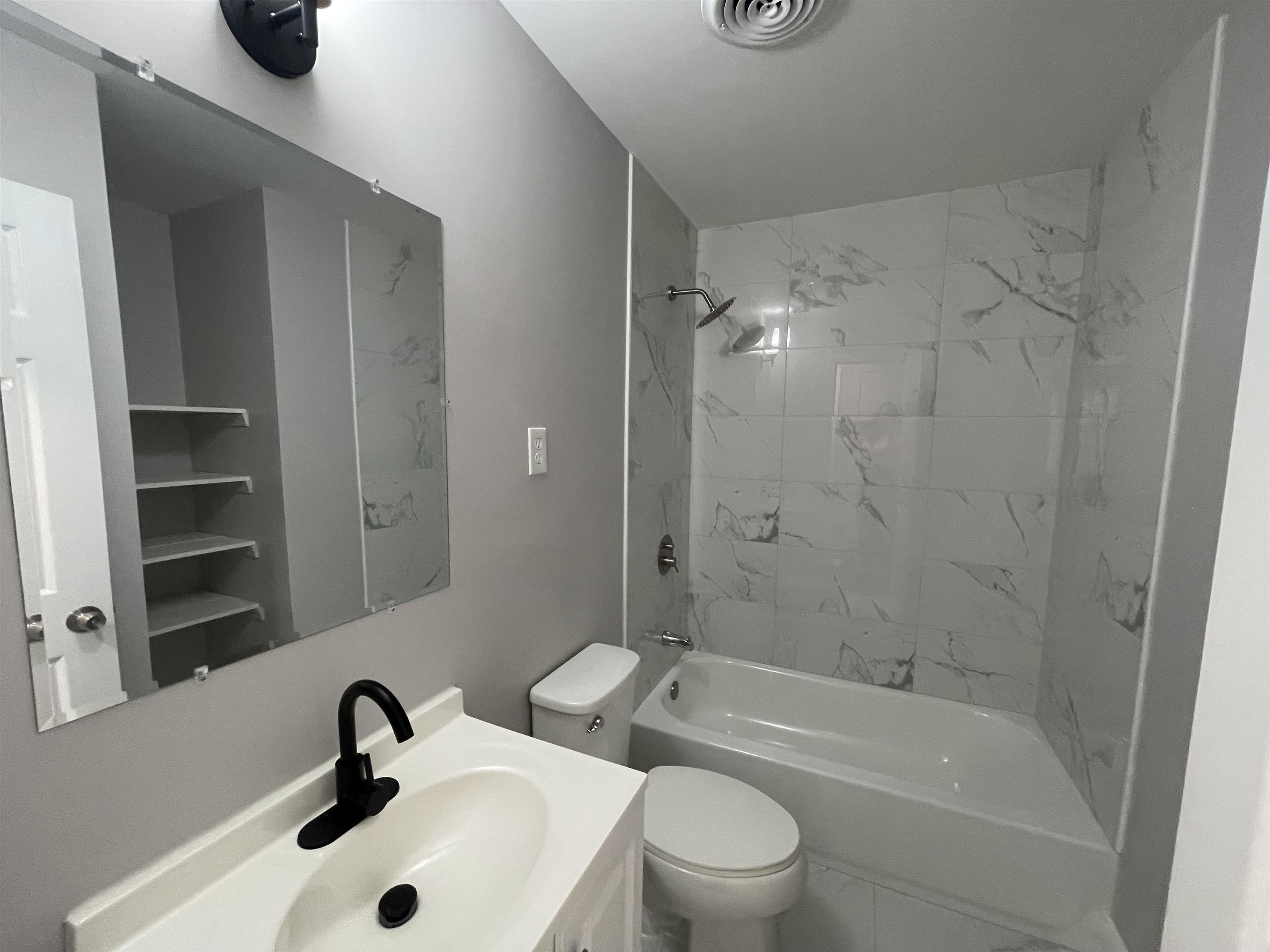 3981 Hammett Dr Property Photo 10