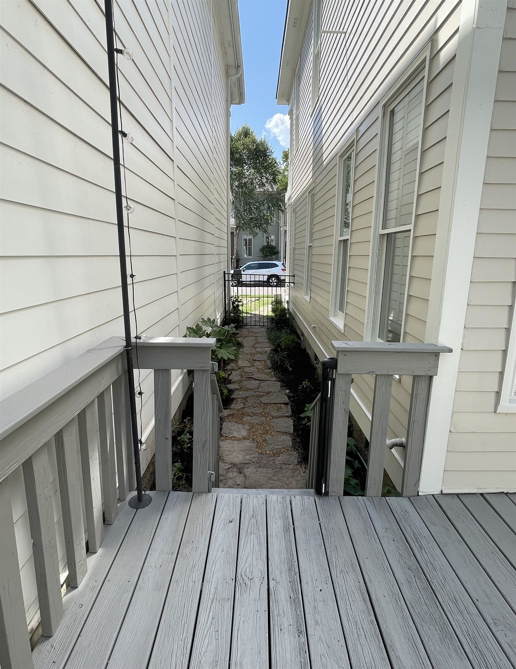 936 Harbor Bend Rd Property Photo 6