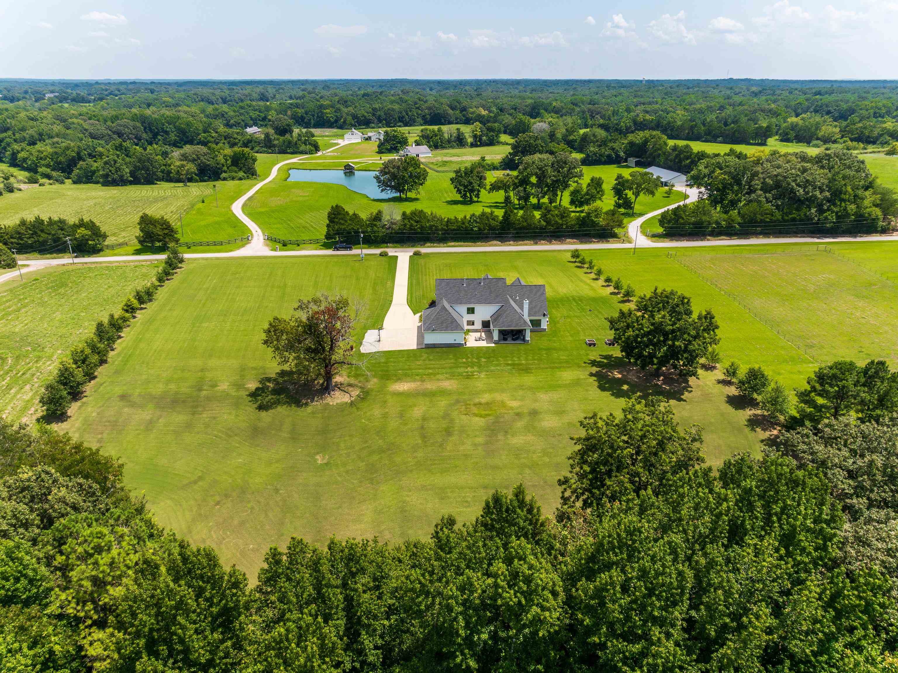 805 Shady Grove Dr Property Photo 40