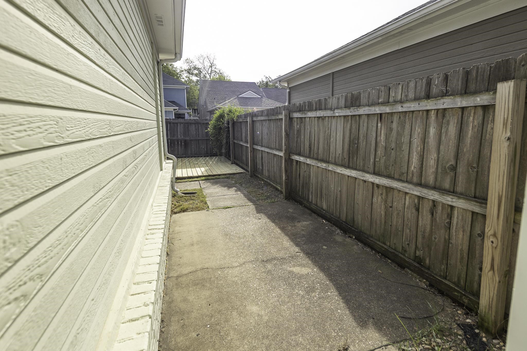 1128 E Island Pl Property Photo 27