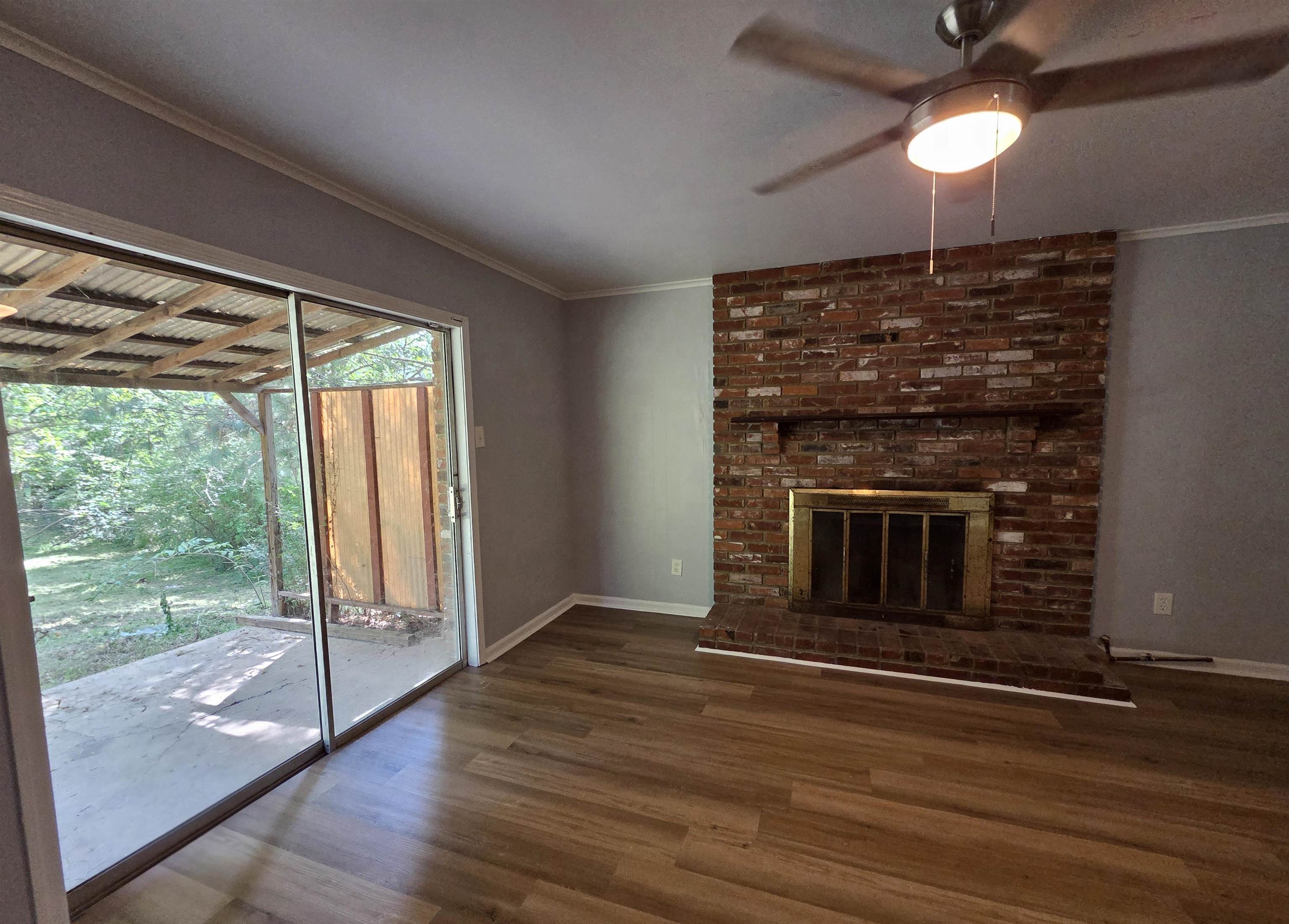 2993 Laurencekirk Rd Property Photo 5
