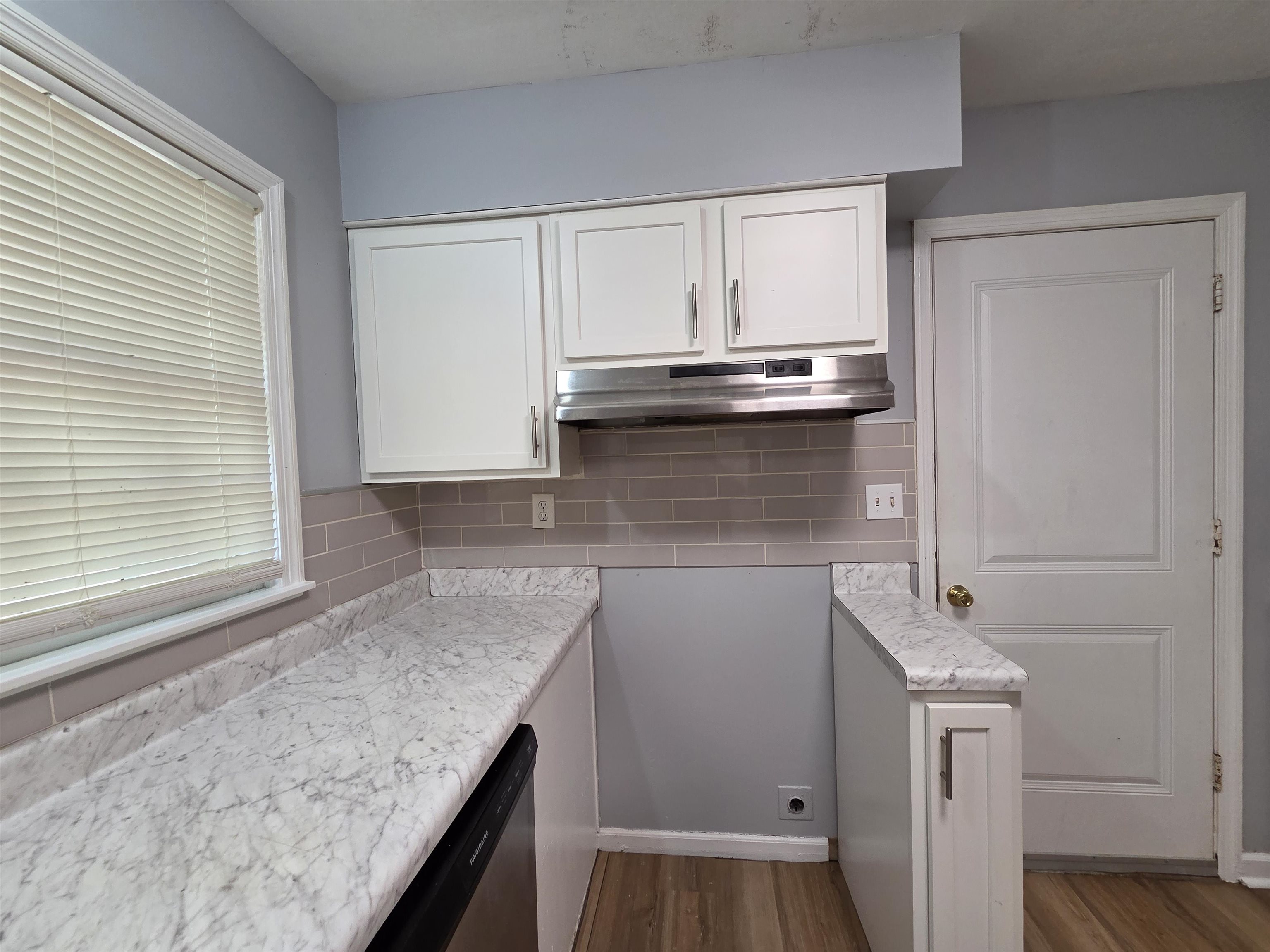 2993 Laurencekirk Rd Property Photo 23