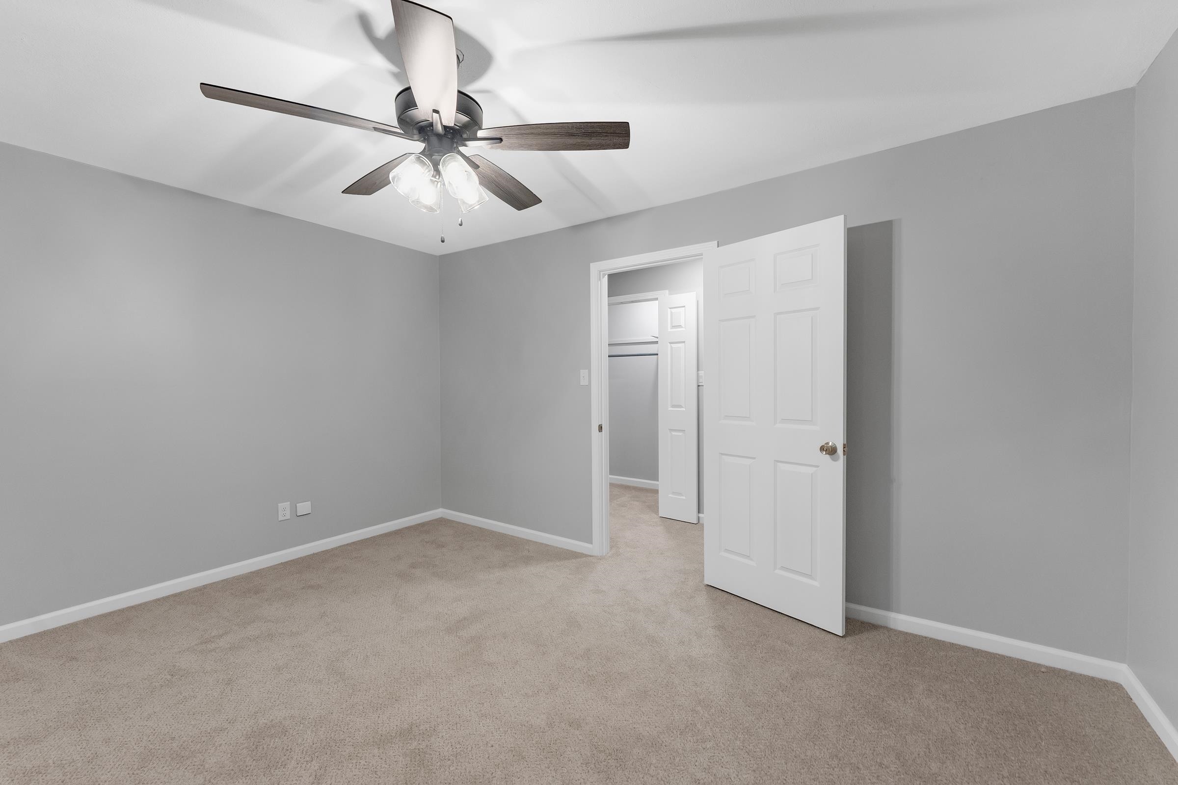 4431 Broadway Rd Property Photo 17