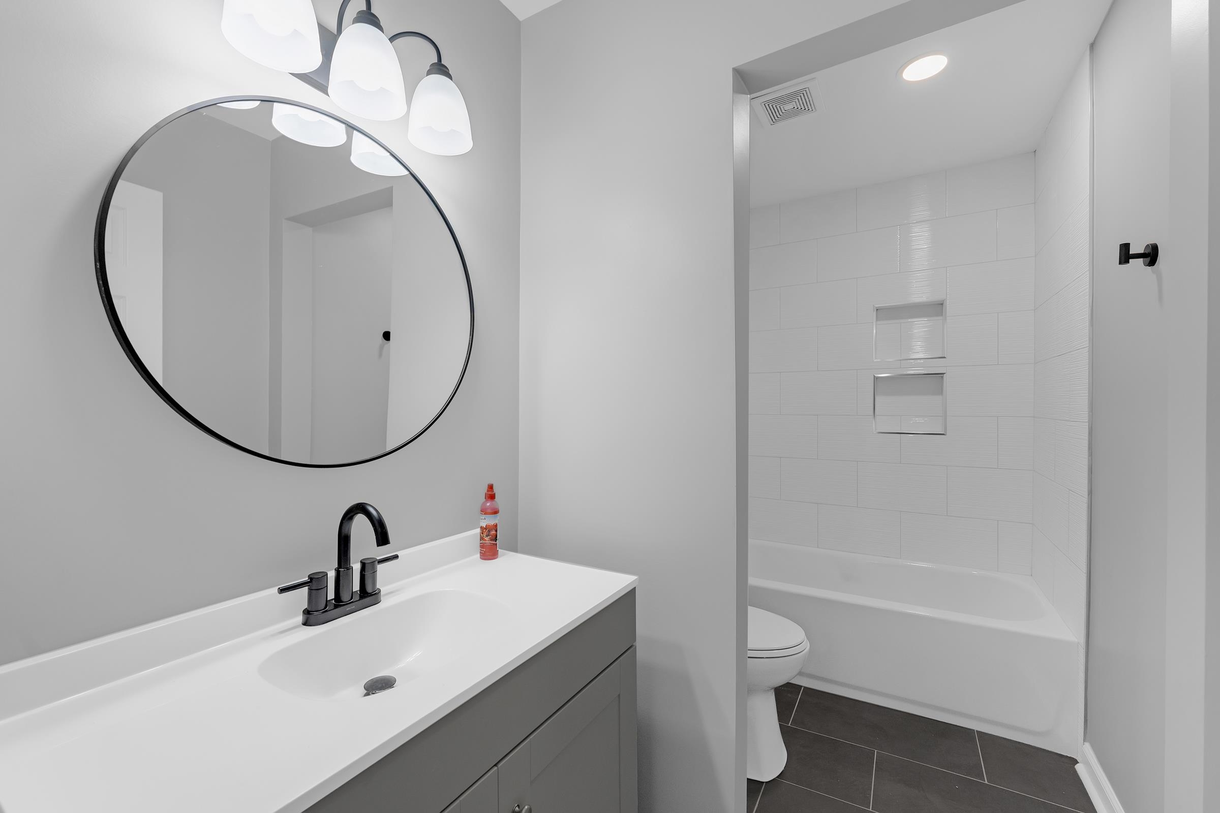 4431 Broadway Rd Property Photo 22