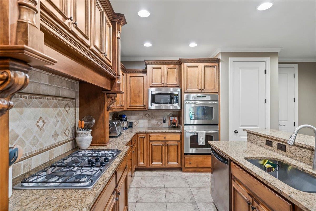 1736 Shoal Creek Ln Property Photo 14