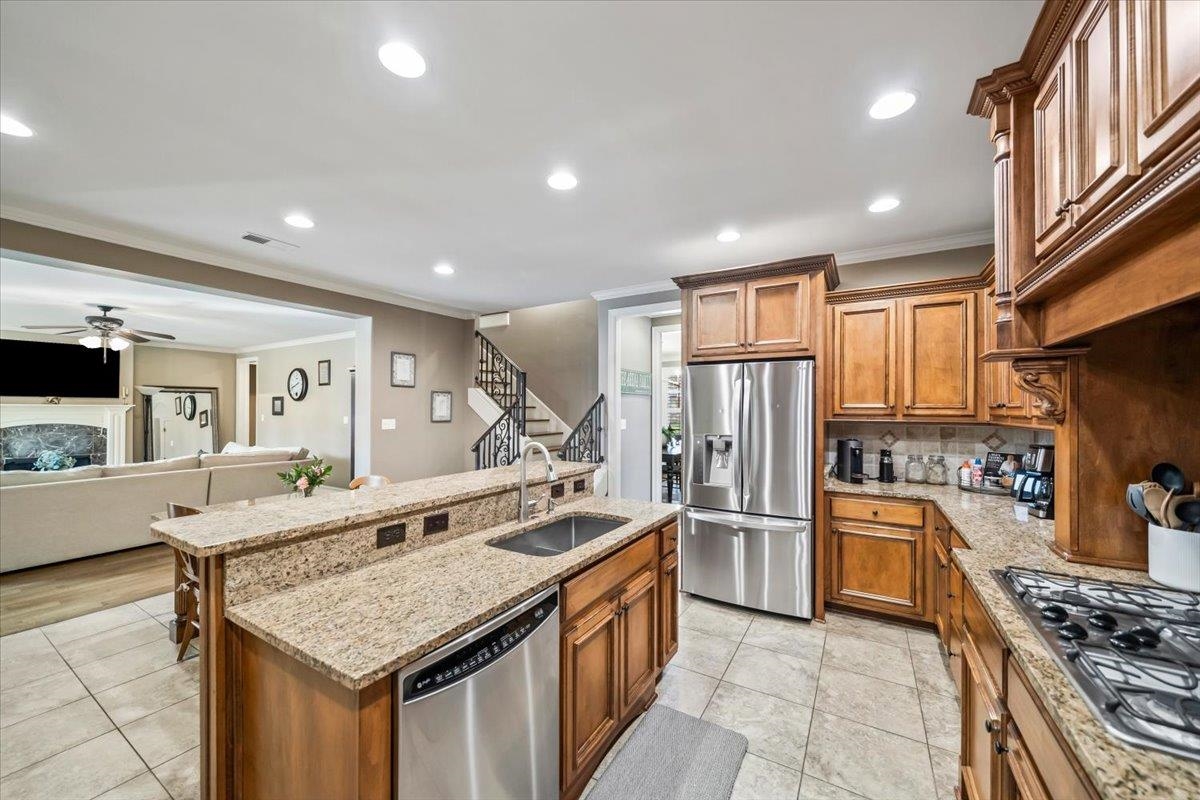 1736 Shoal Creek Ln Property Photo 15