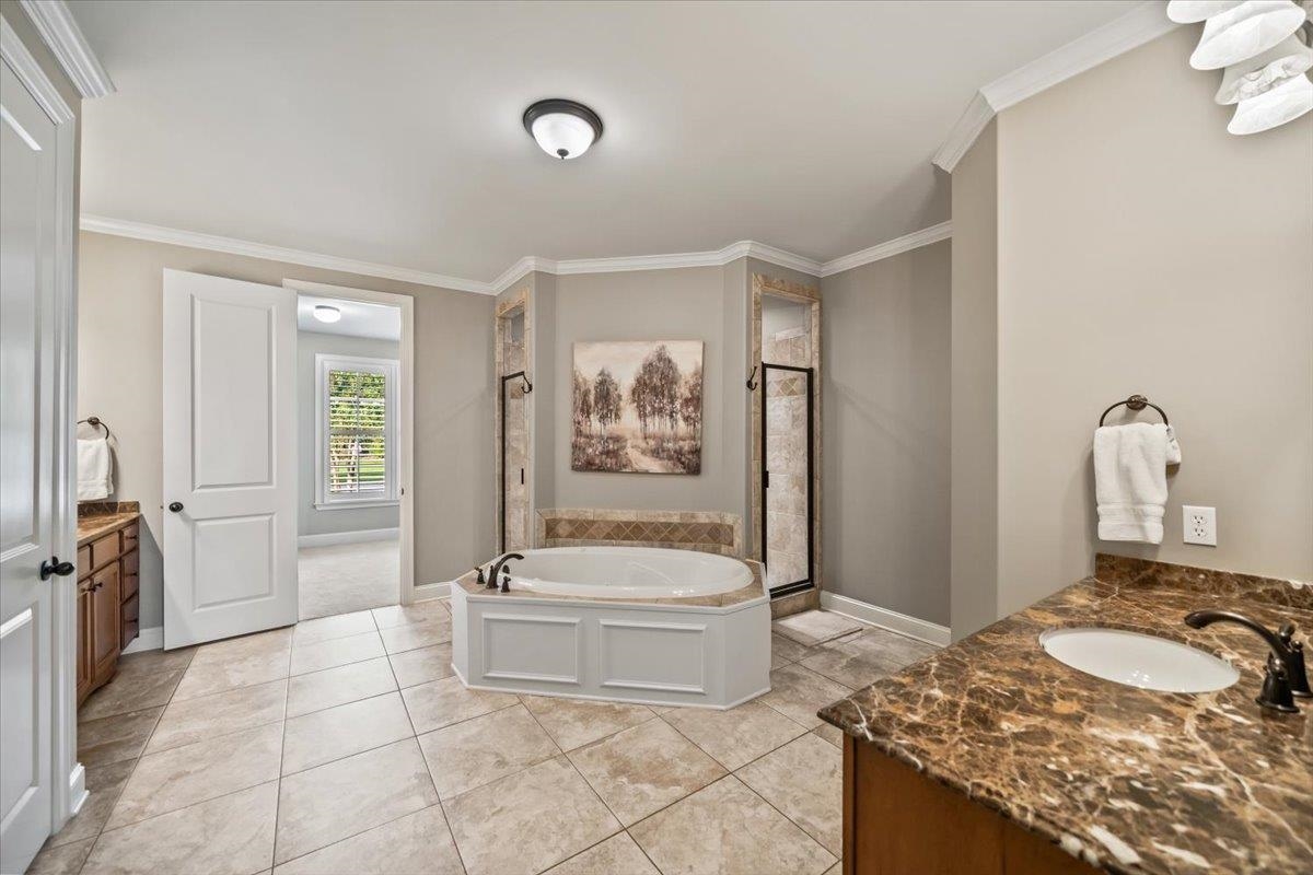 1736 Shoal Creek Ln Property Photo 20