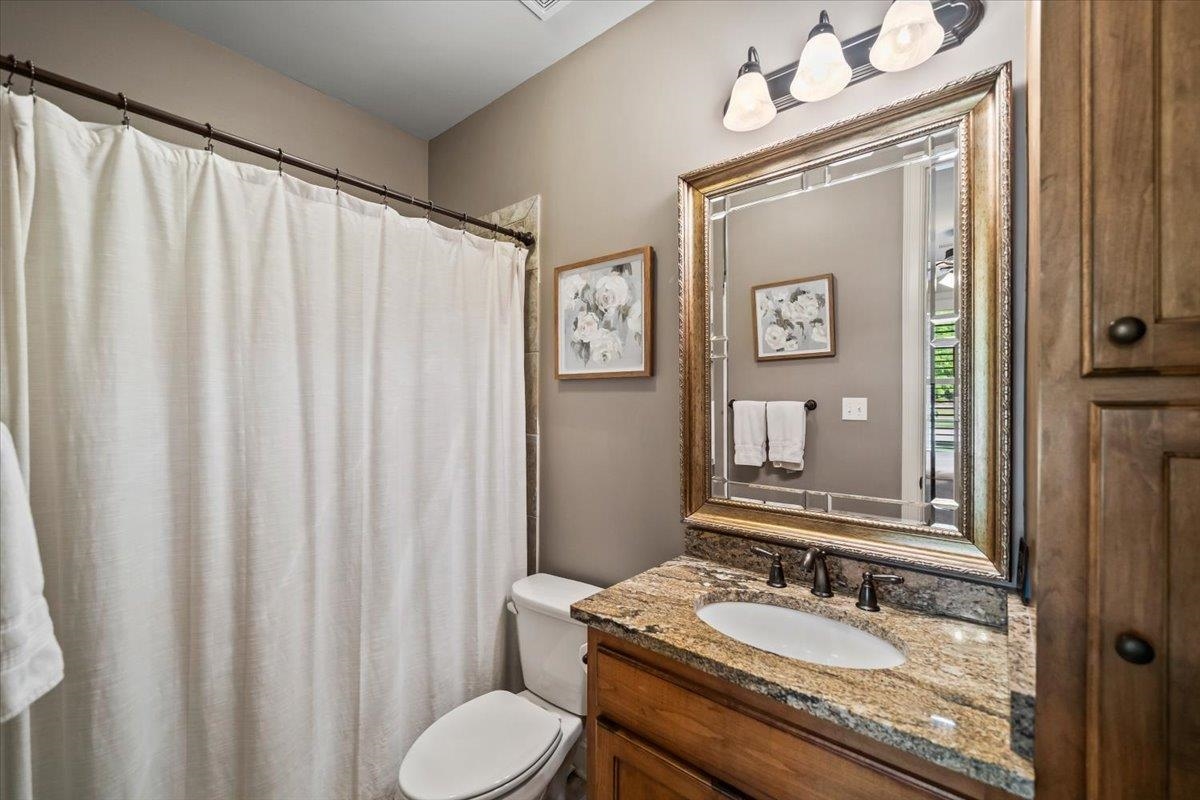 1736 Shoal Creek Ln Property Photo 25