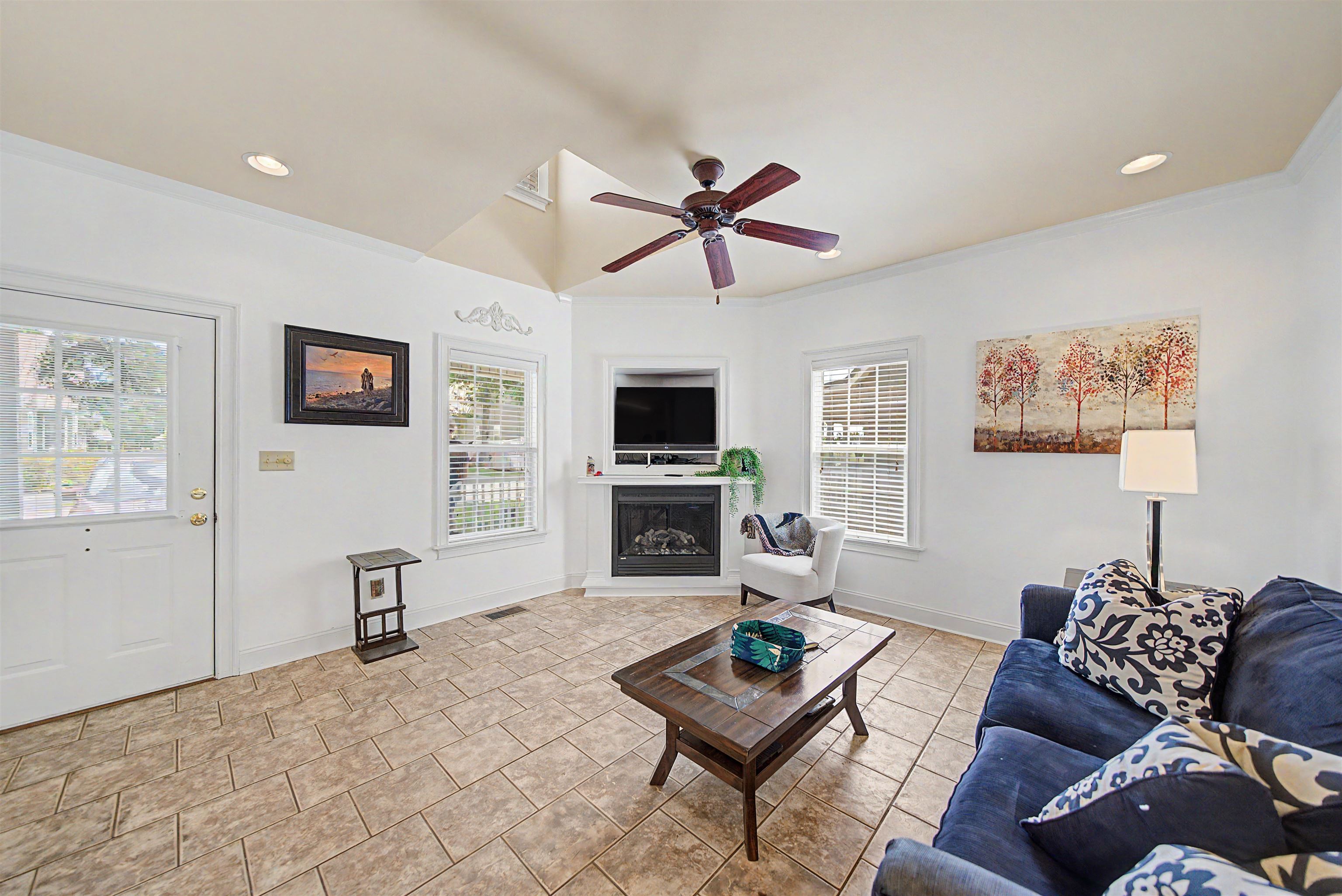 21 Tamara Trl Property Photo 12