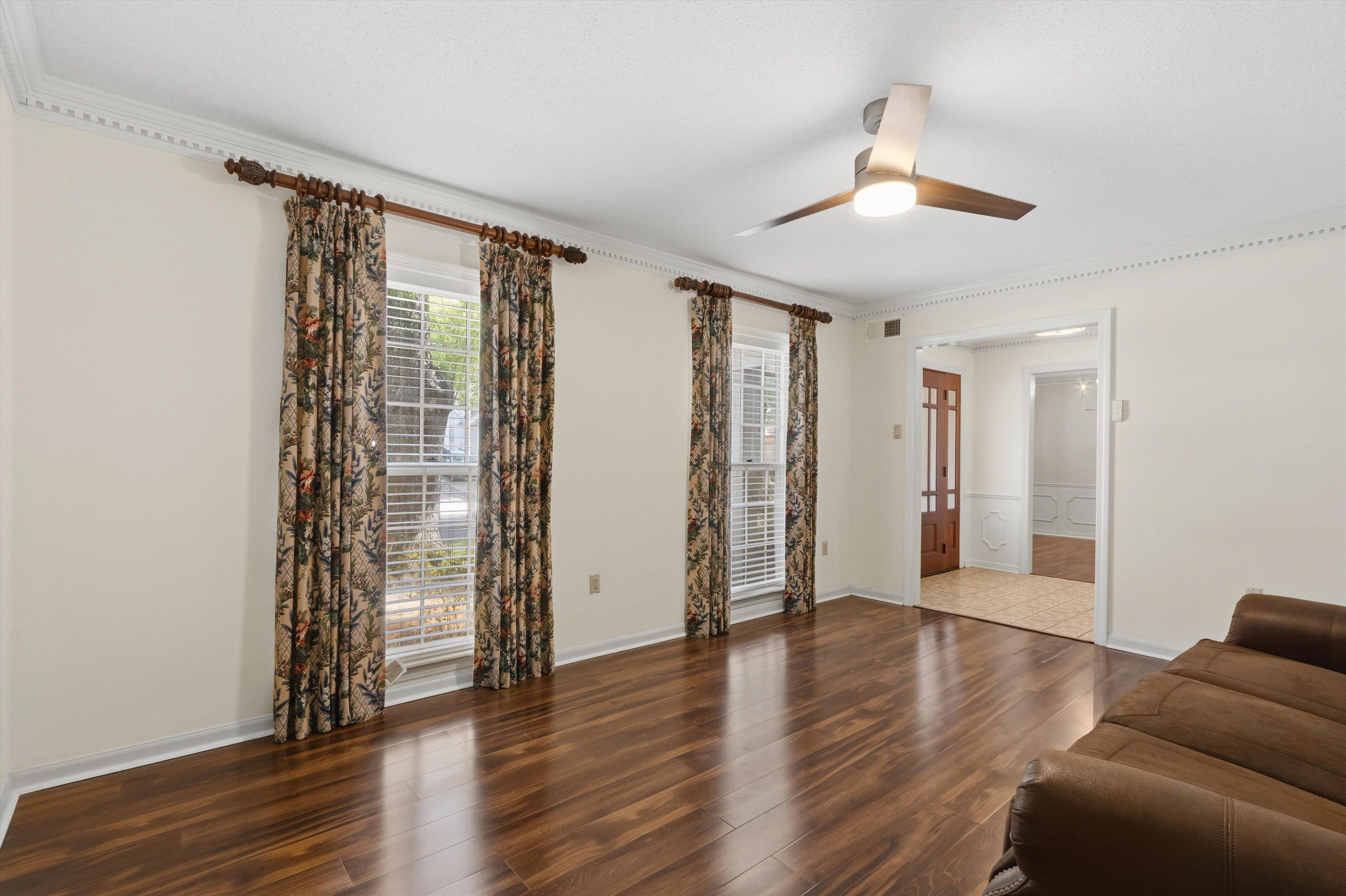 5993 Bridle Path Dr Property Photo 8