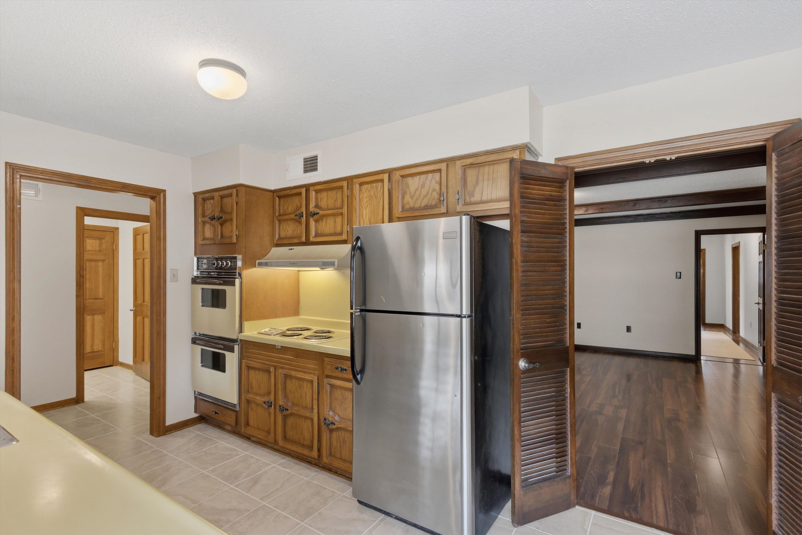 5993 Bridle Path Dr Property Photo 14