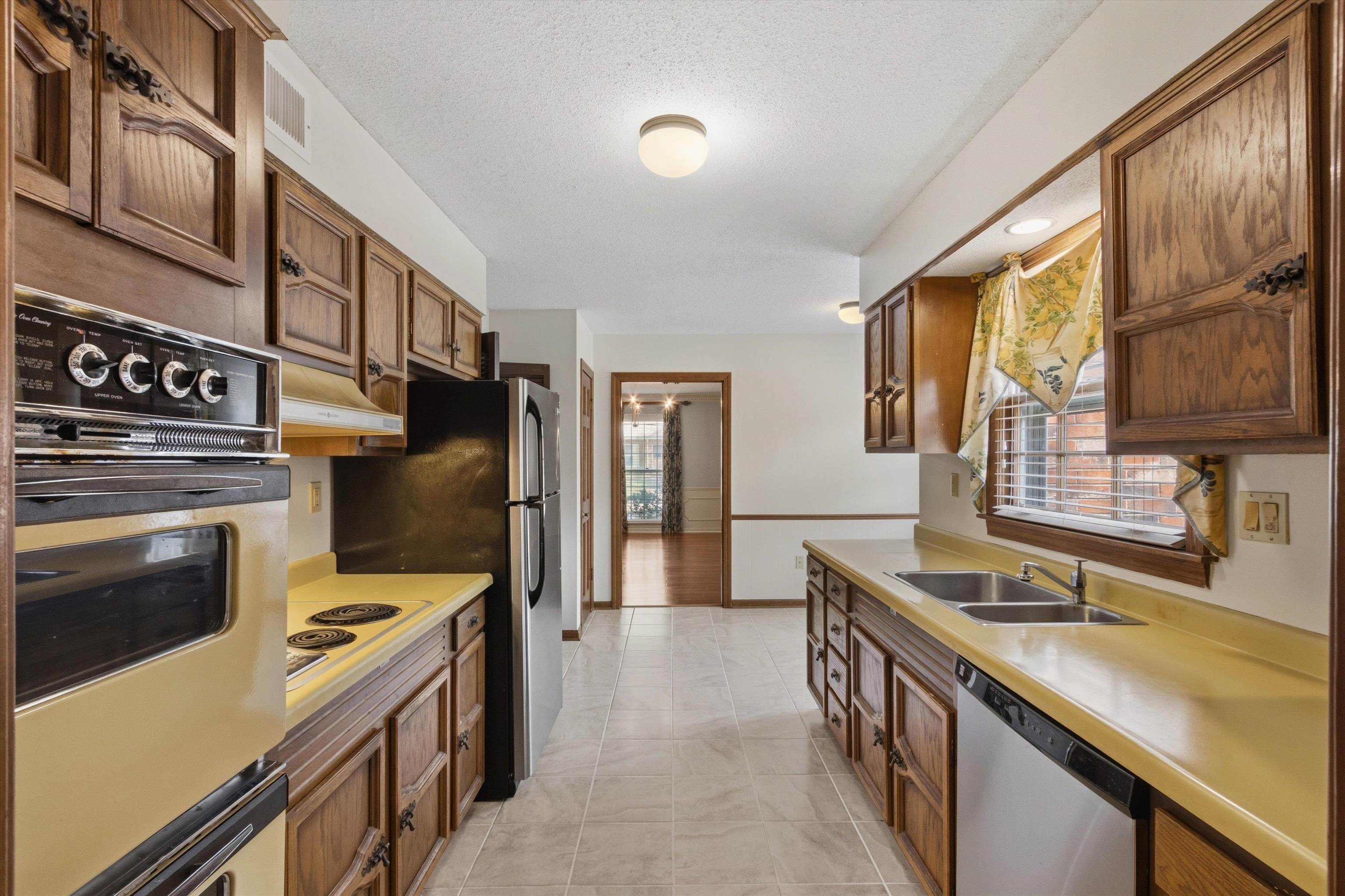 5993 Bridle Path Dr Property Photo 15