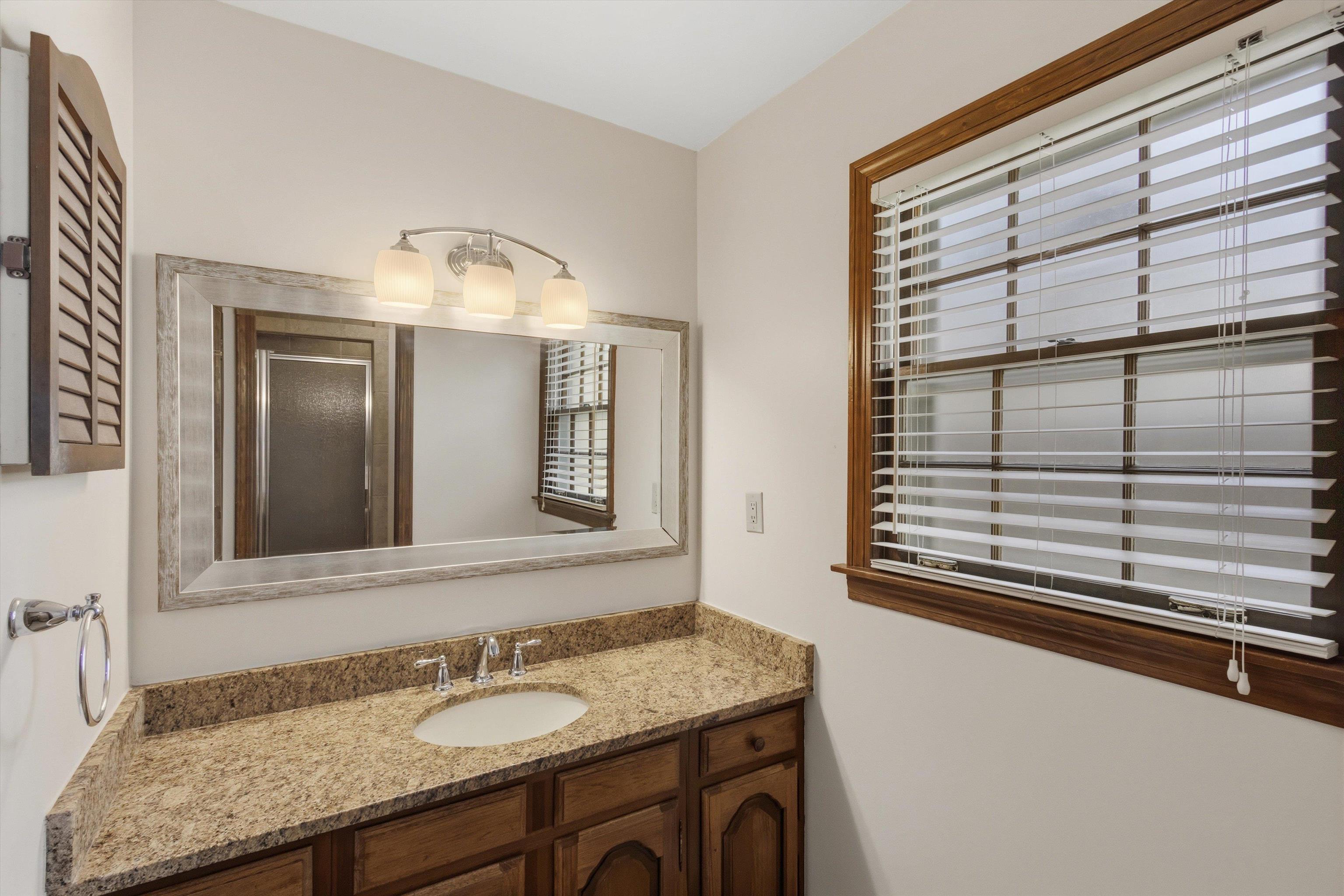 5993 Bridle Path Dr Property Photo 19