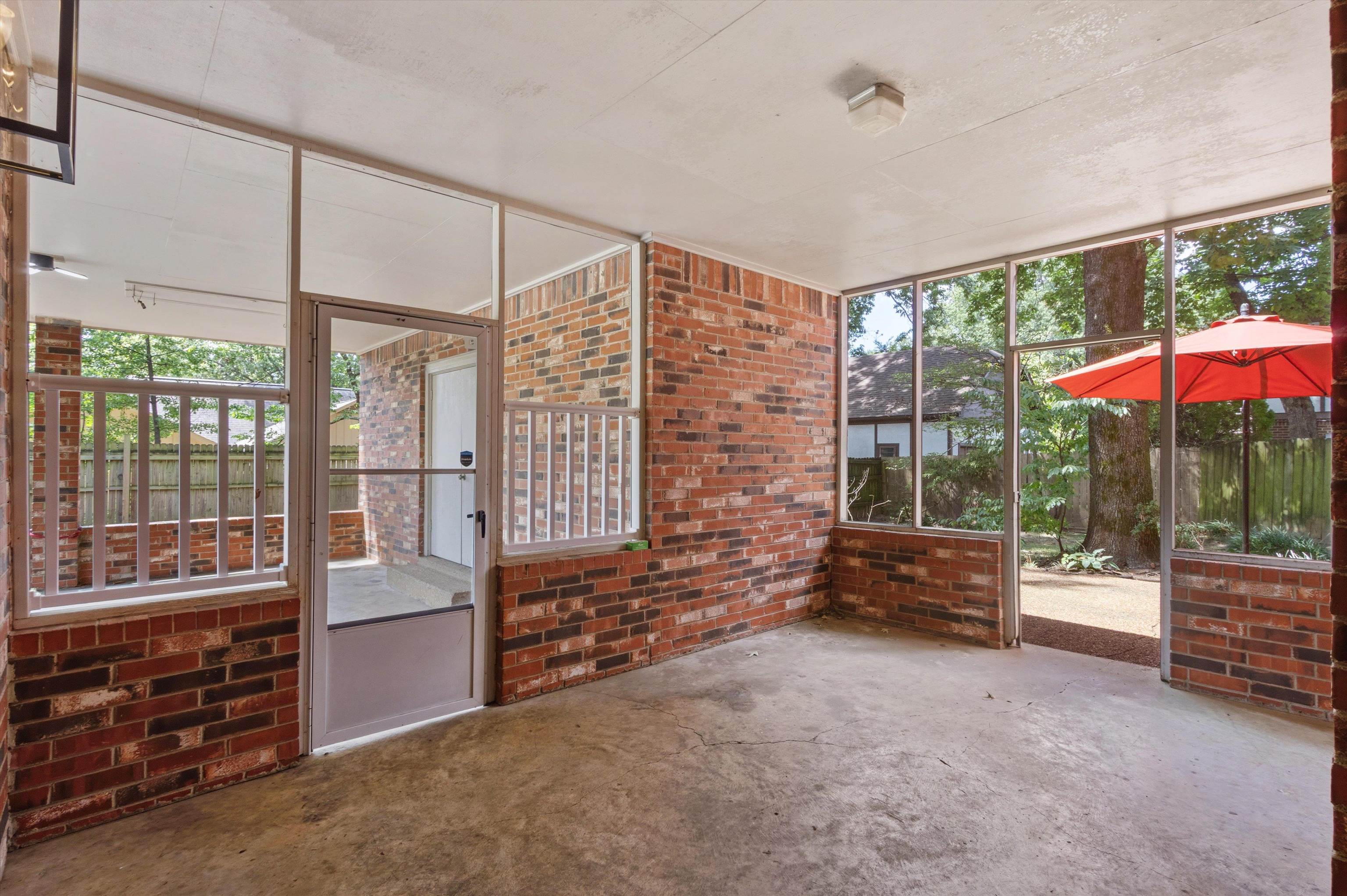 5993 Bridle Path Dr Property Photo 25