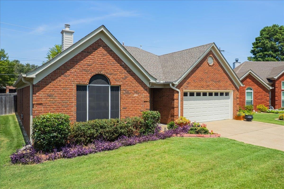 6484 Gillia Cir Property Photo 2