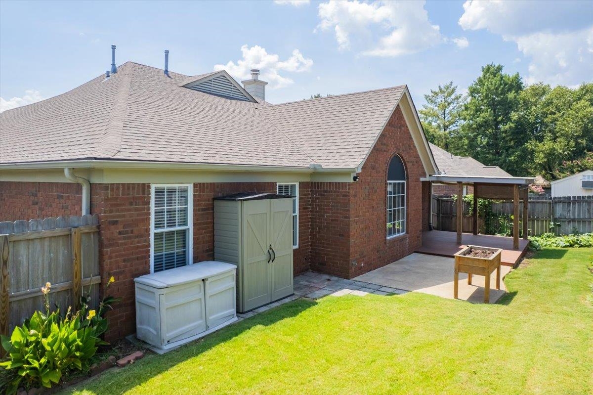 6484 Gillia Cir Property Photo 27