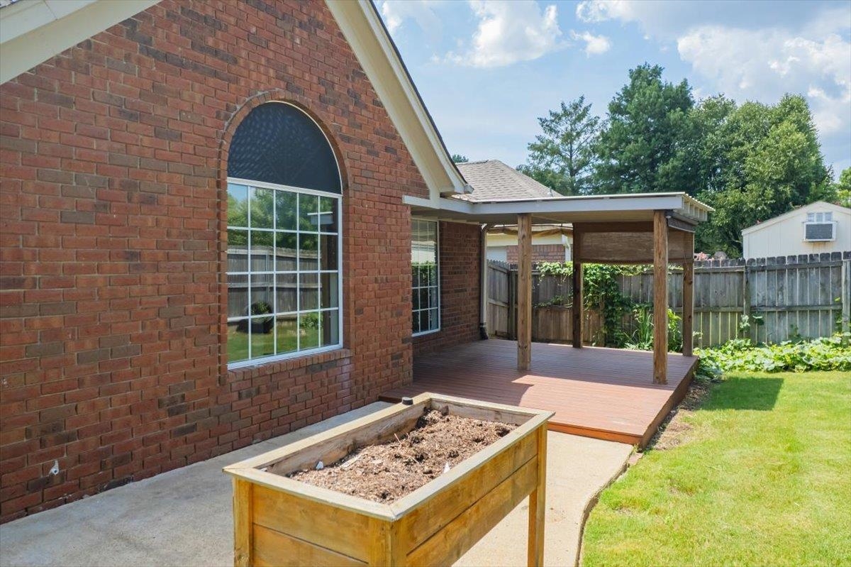 6484 Gillia Cir Property Photo 31