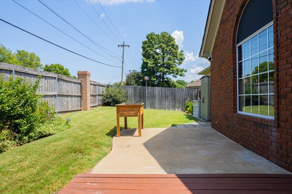 6484 Gillia Cir Property Photo 34