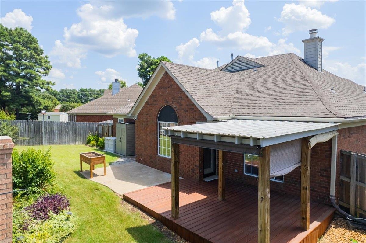 6484 Gillia Cir Property Photo 35