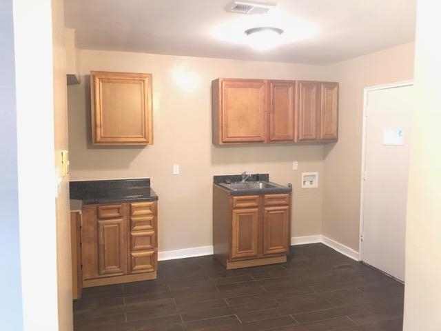 2473 Joy Ln Property Photo 10