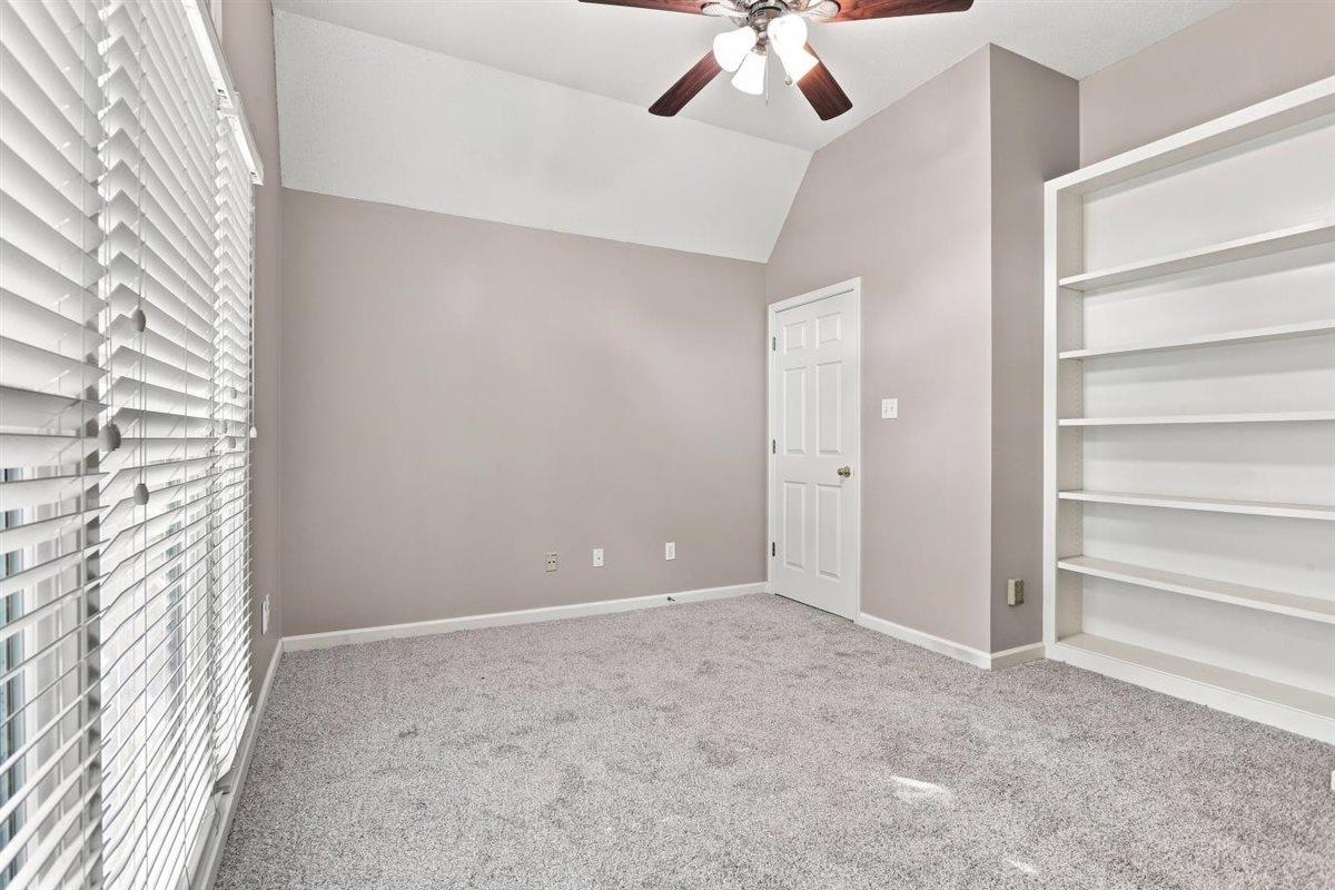 9882 Windward Slope Dr Property Photo 22
