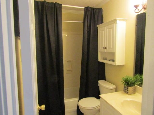 801 Rain Dance Way Property Photo 3