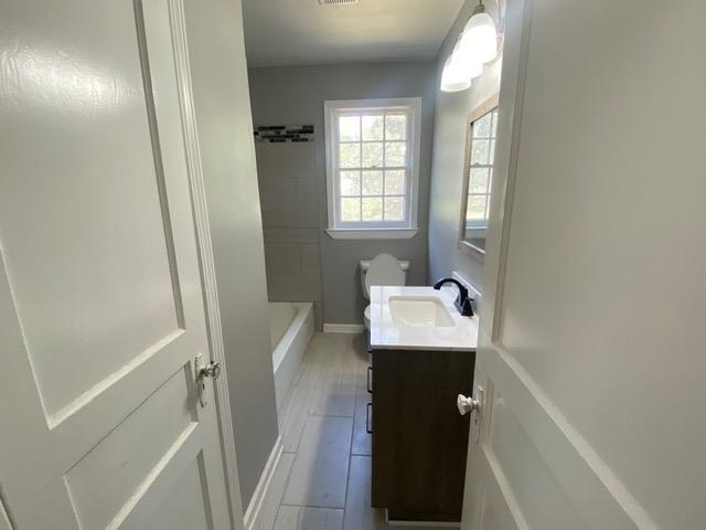 2382 Vanderbilt Rd Property Photo 7