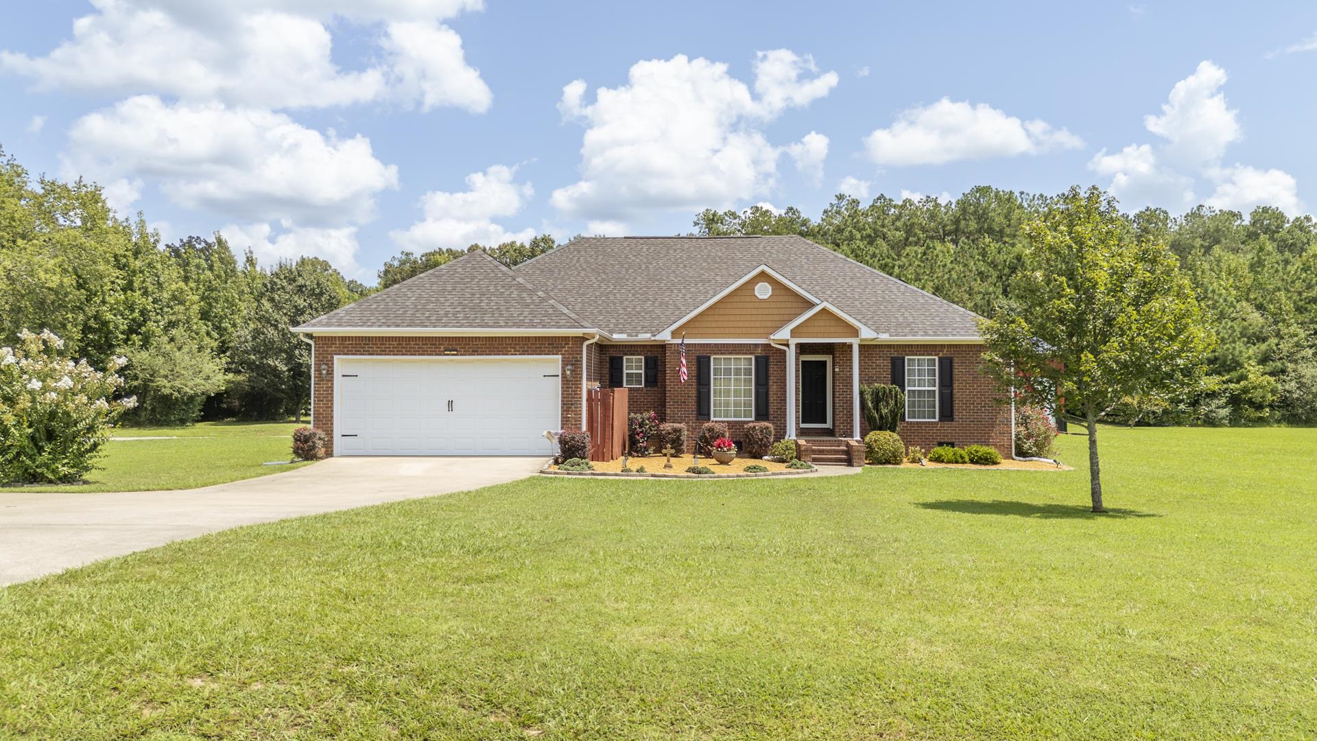 625 Twelve Oaks Dr Property Photo 1
