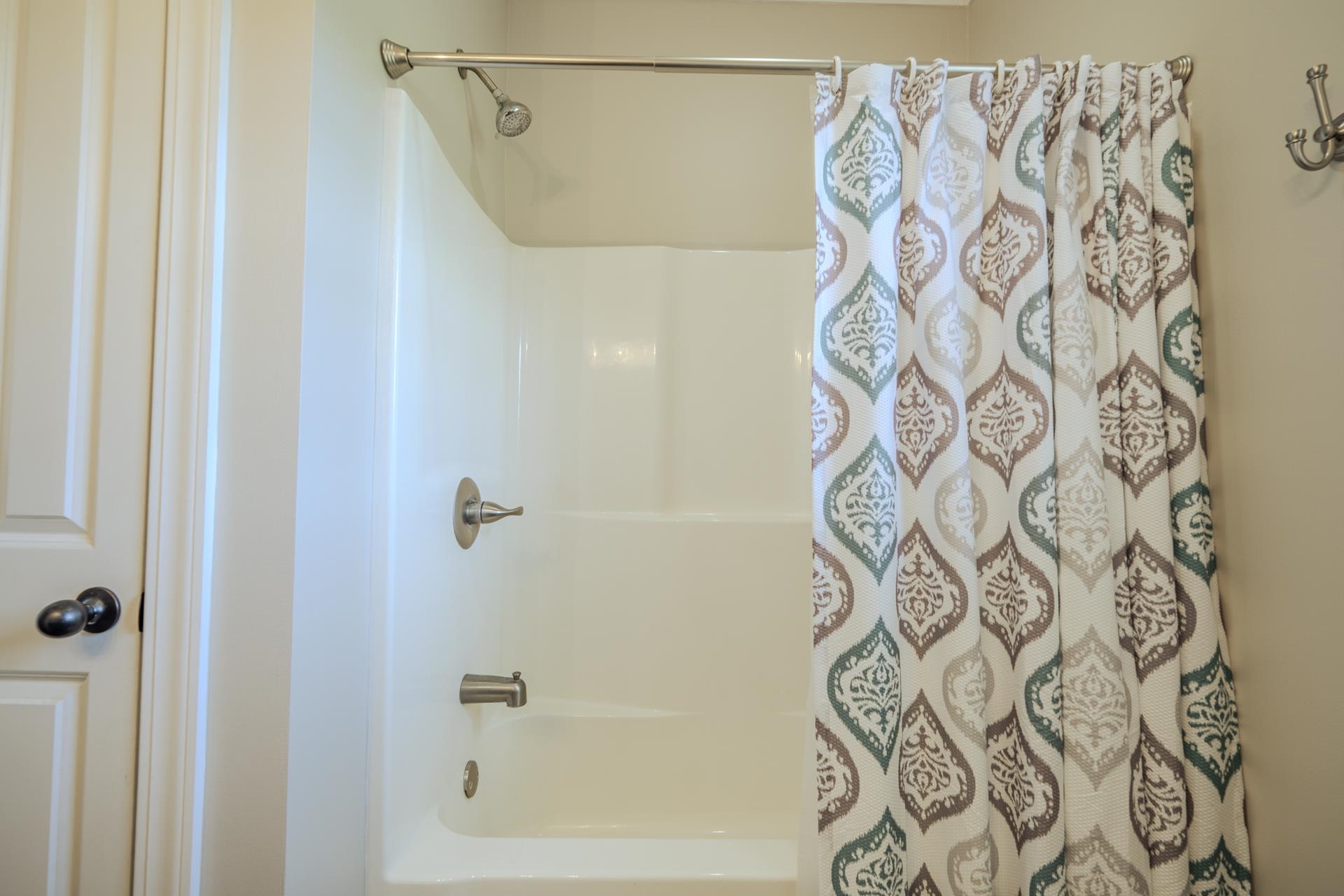 625 Twelve Oaks Dr Property Photo 23