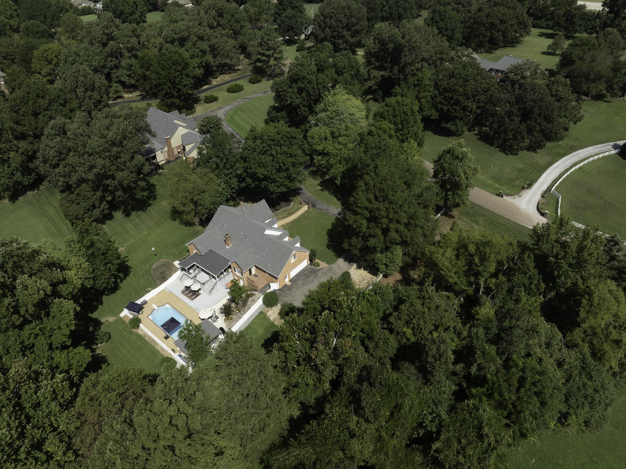 11395 Doublegate Ln Property Photo 2
