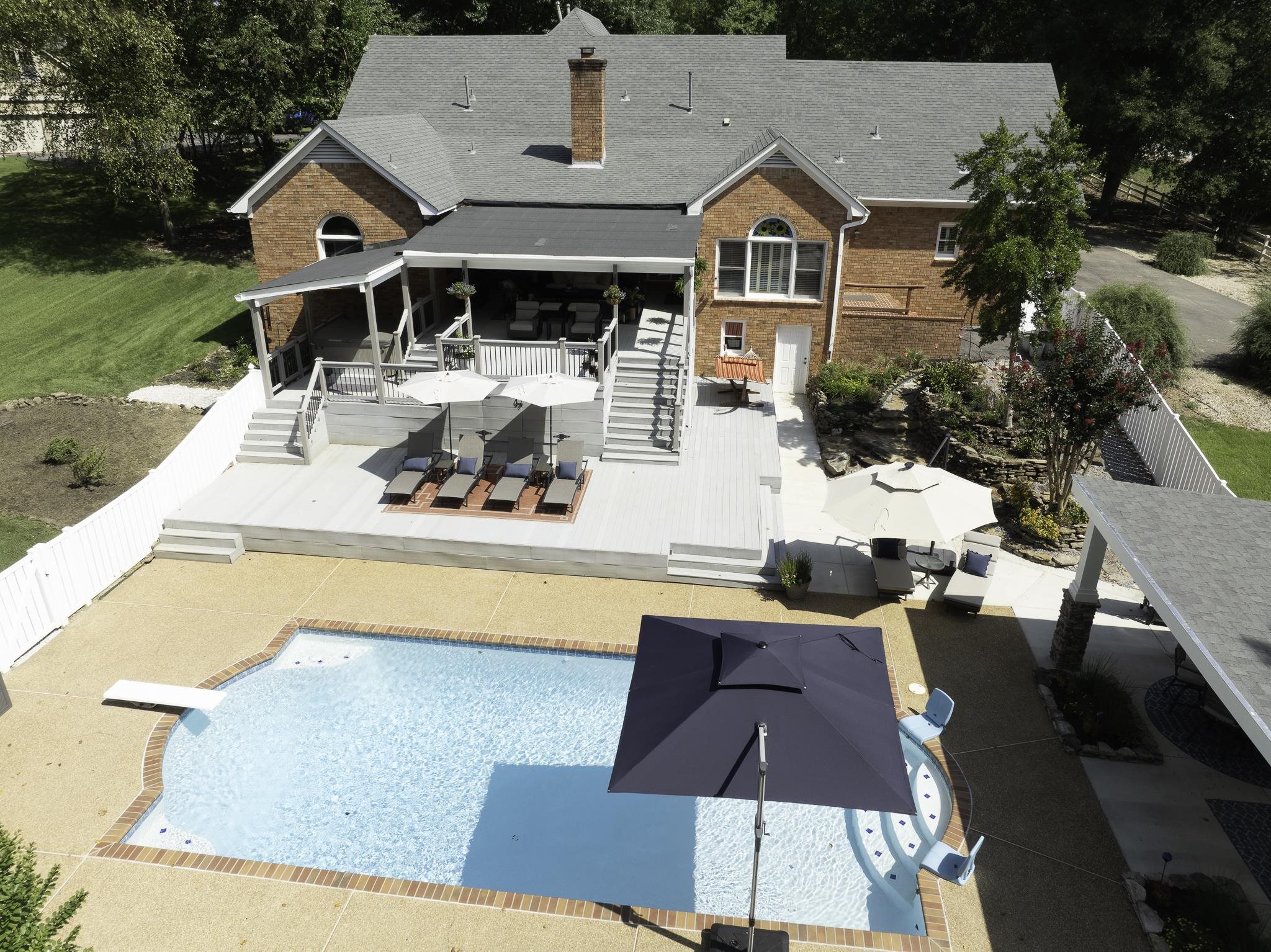 11395 Doublegate Ln Property Photo 6