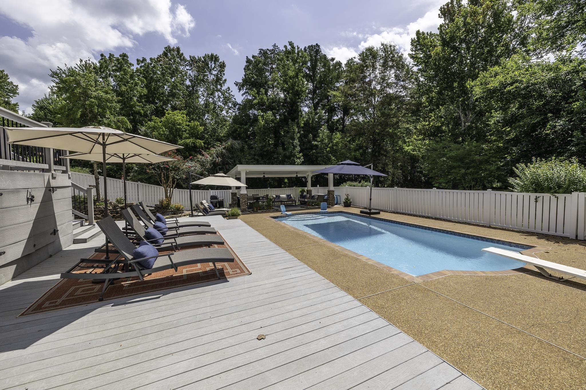11395 Doublegate Ln Property Photo 12