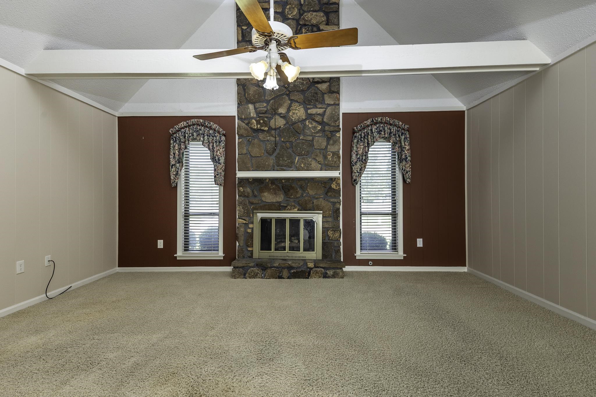 4150 Mimosa Hill Ln Property Photo 13