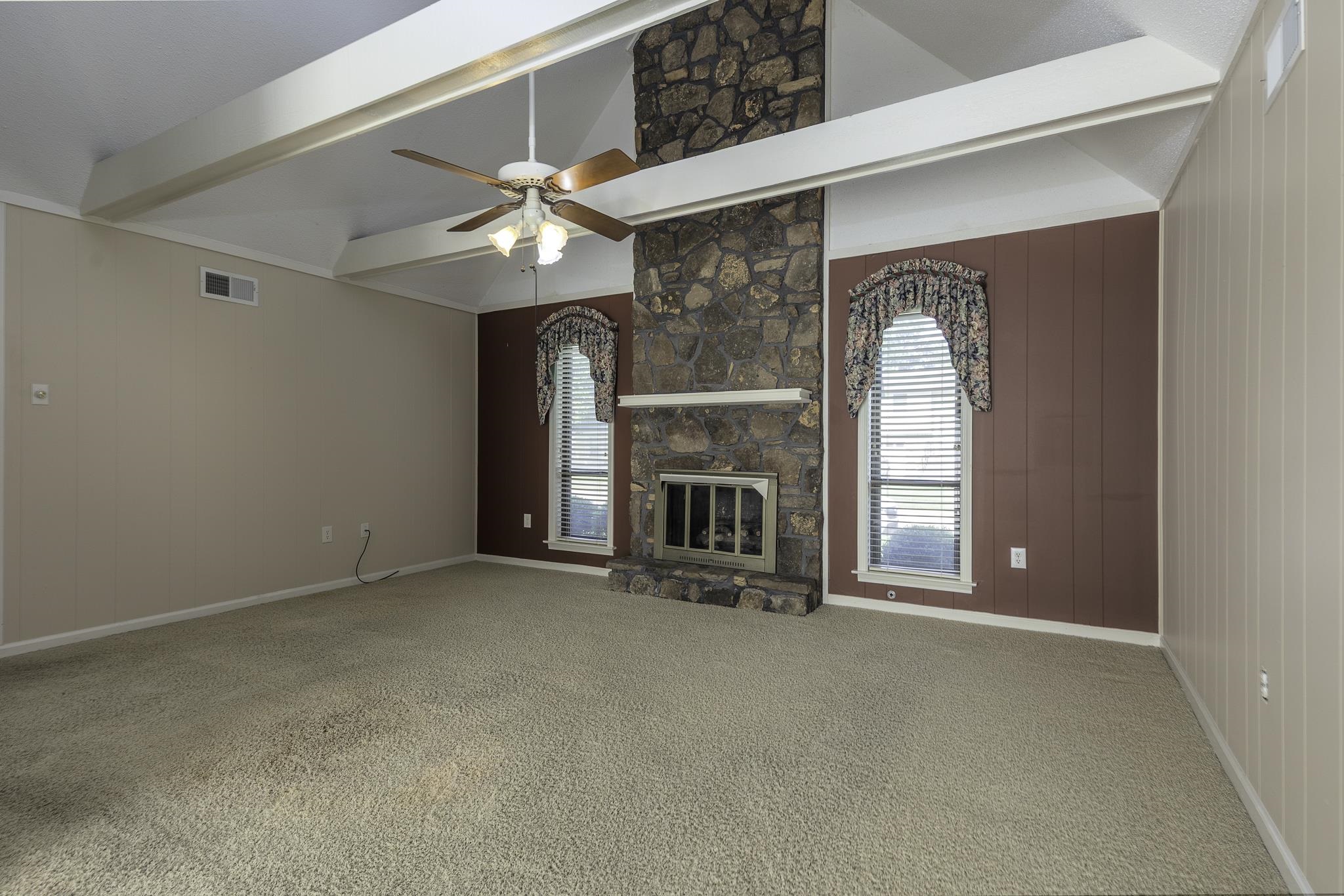 4150 Mimosa Hill Ln Property Photo 15