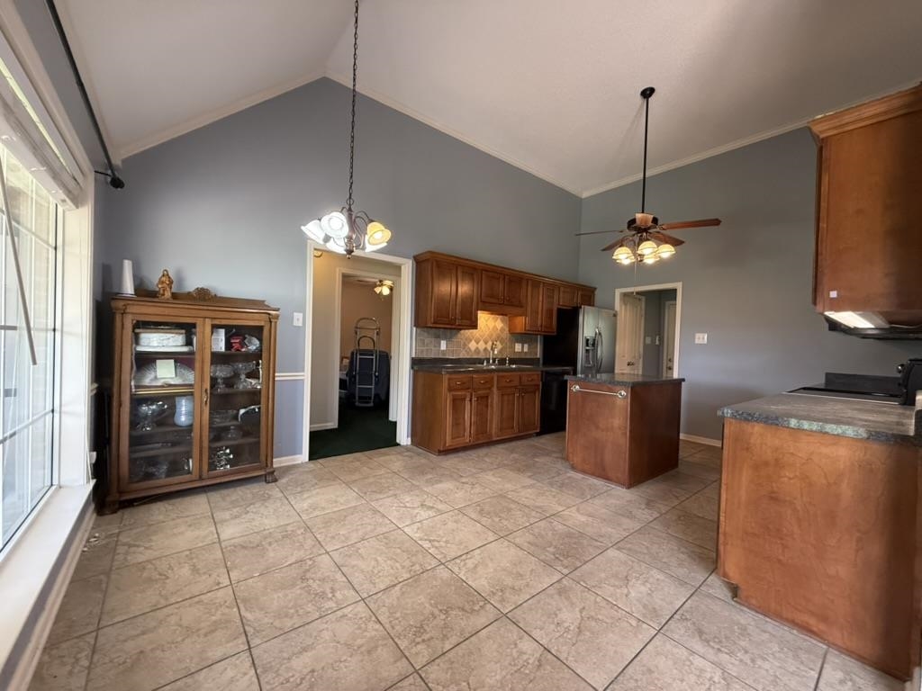 435 Terry Rd Property Photo 7