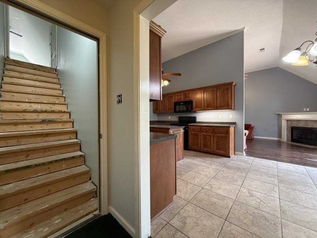 435 Terry Rd Property Photo 16
